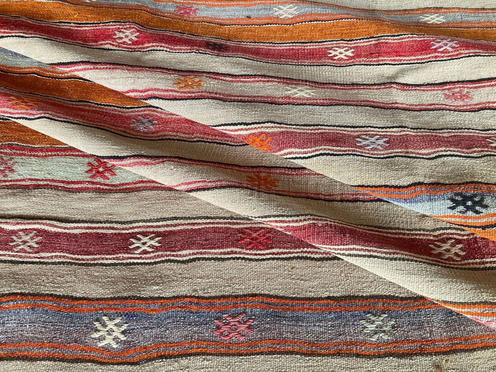 photo buy Vintage Anatolian Kilim 2.56m X 1.80m