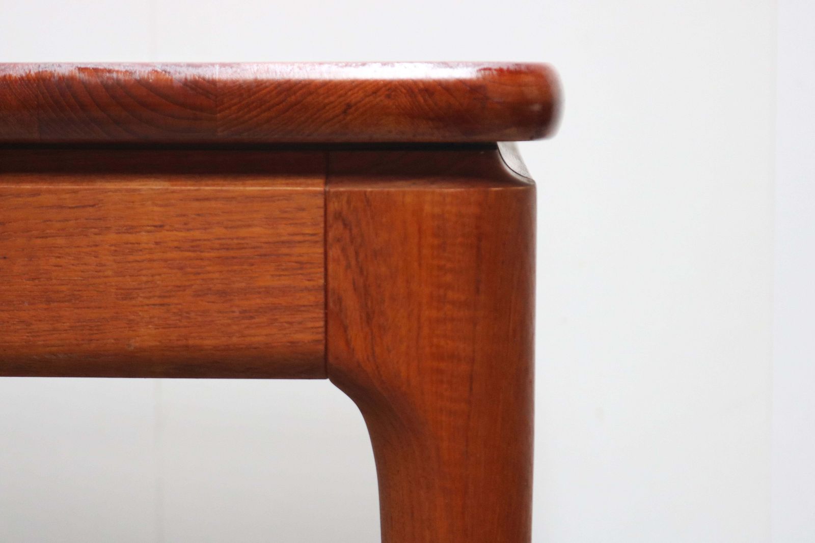 Uitschuifbare Deense Eettafel van Glostrup Møbelfabrik 1965 Massief Teak photo Meubels