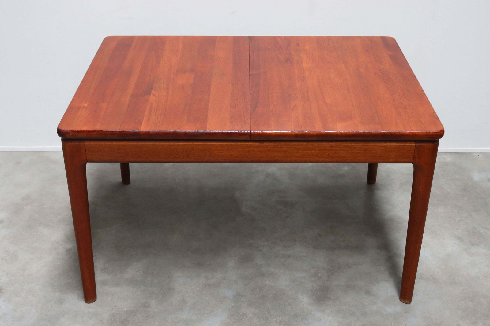 Meubels Uitschuifbare Deense Eettafel van Glostrup Møbelfabrik 1965 Massief Teak photo