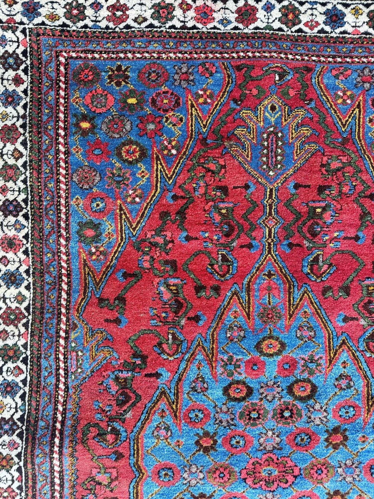1650.0 Antique Hamadan Rug 1.96m X 1.30m photo