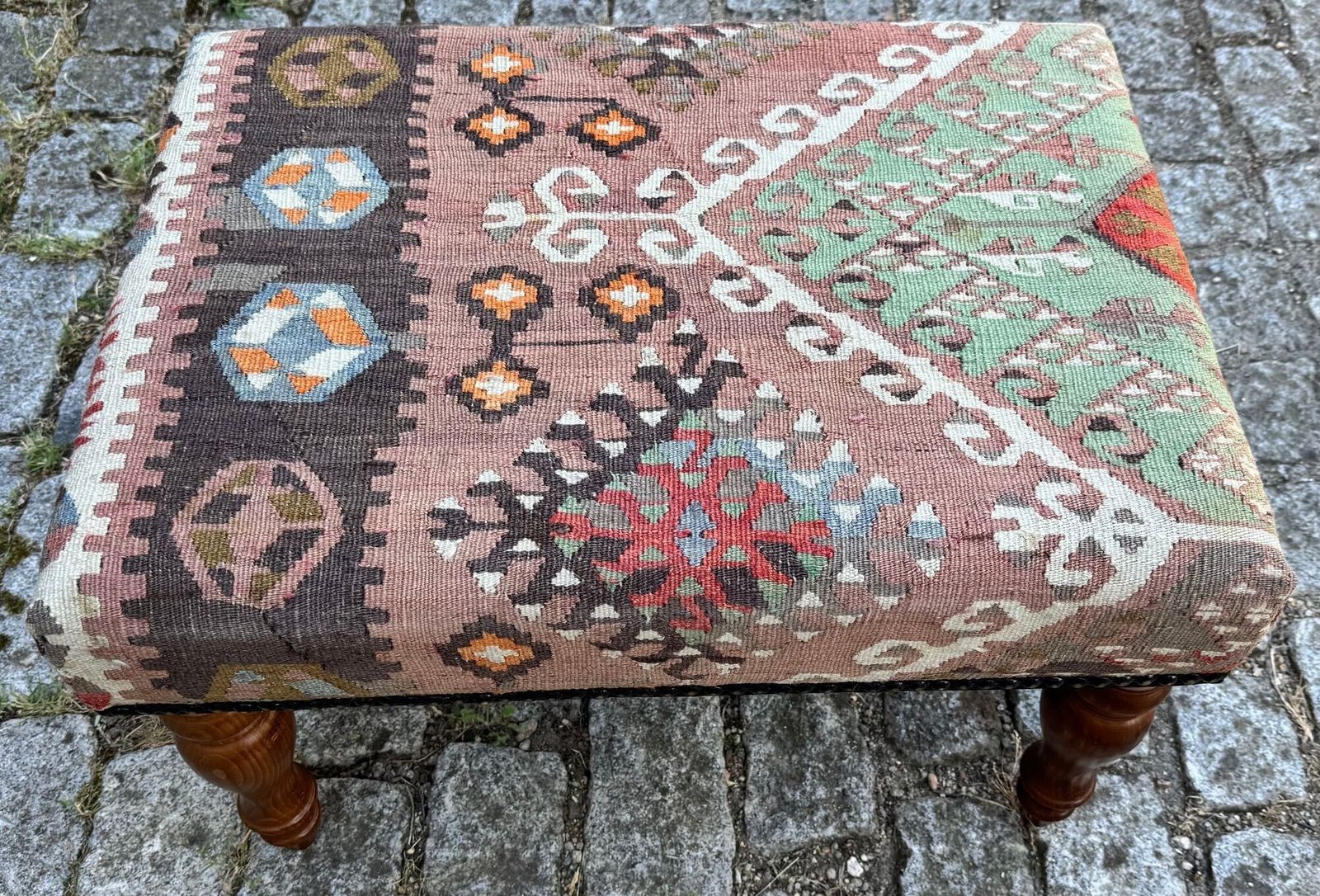 Kilim Kruk 0,62m x 0,47m x H0,38m photo for sale
