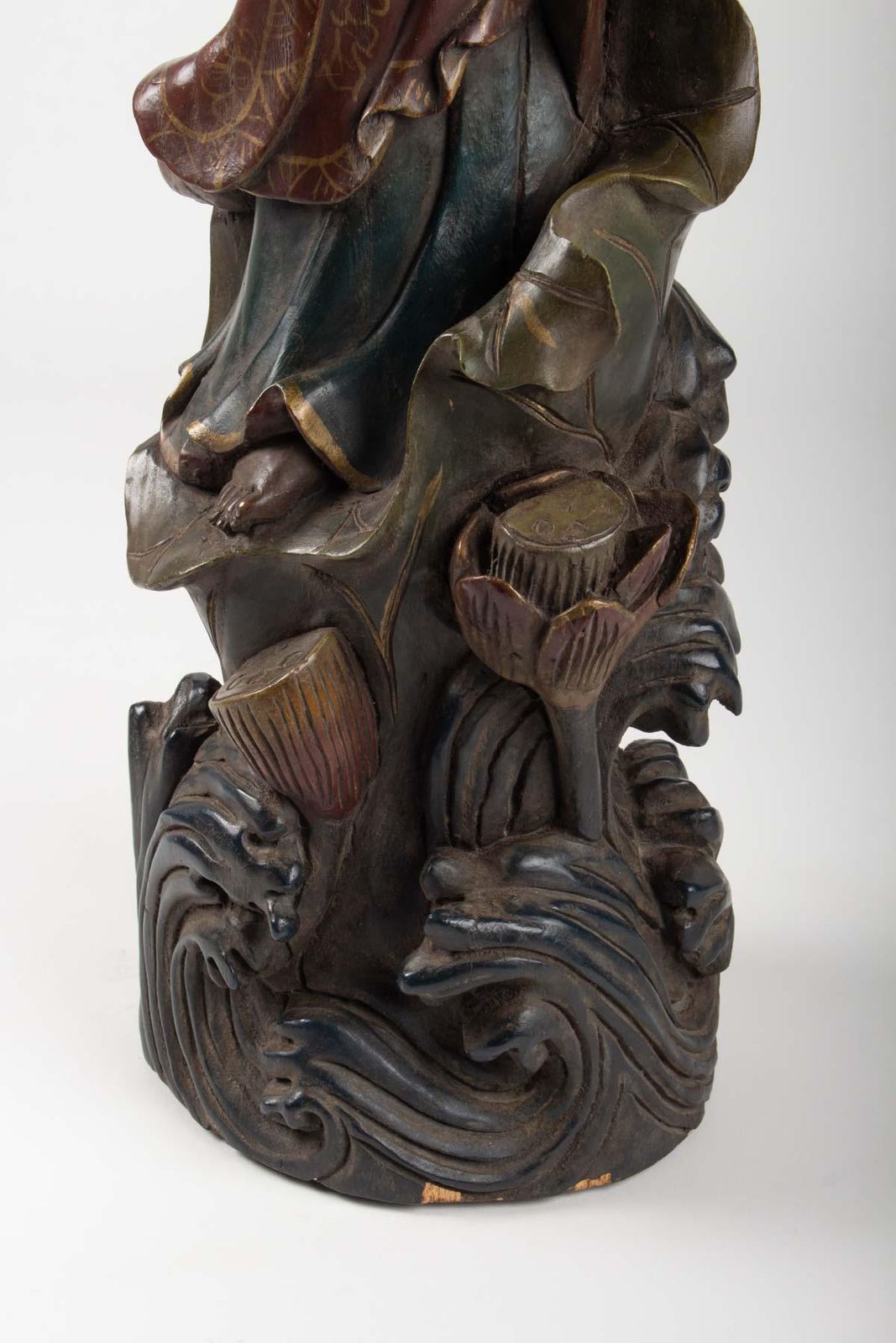 Guanyin In Carved Wood And Polichrome, China, Early 20th Century, Asian Art photo Art