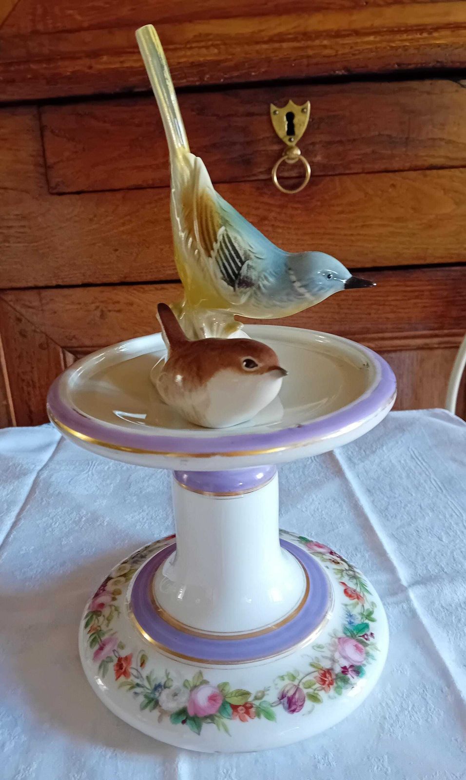Compotier d'époque en céramique fine, pour fruits, ornements, plantes et gâteaux photo 145.0