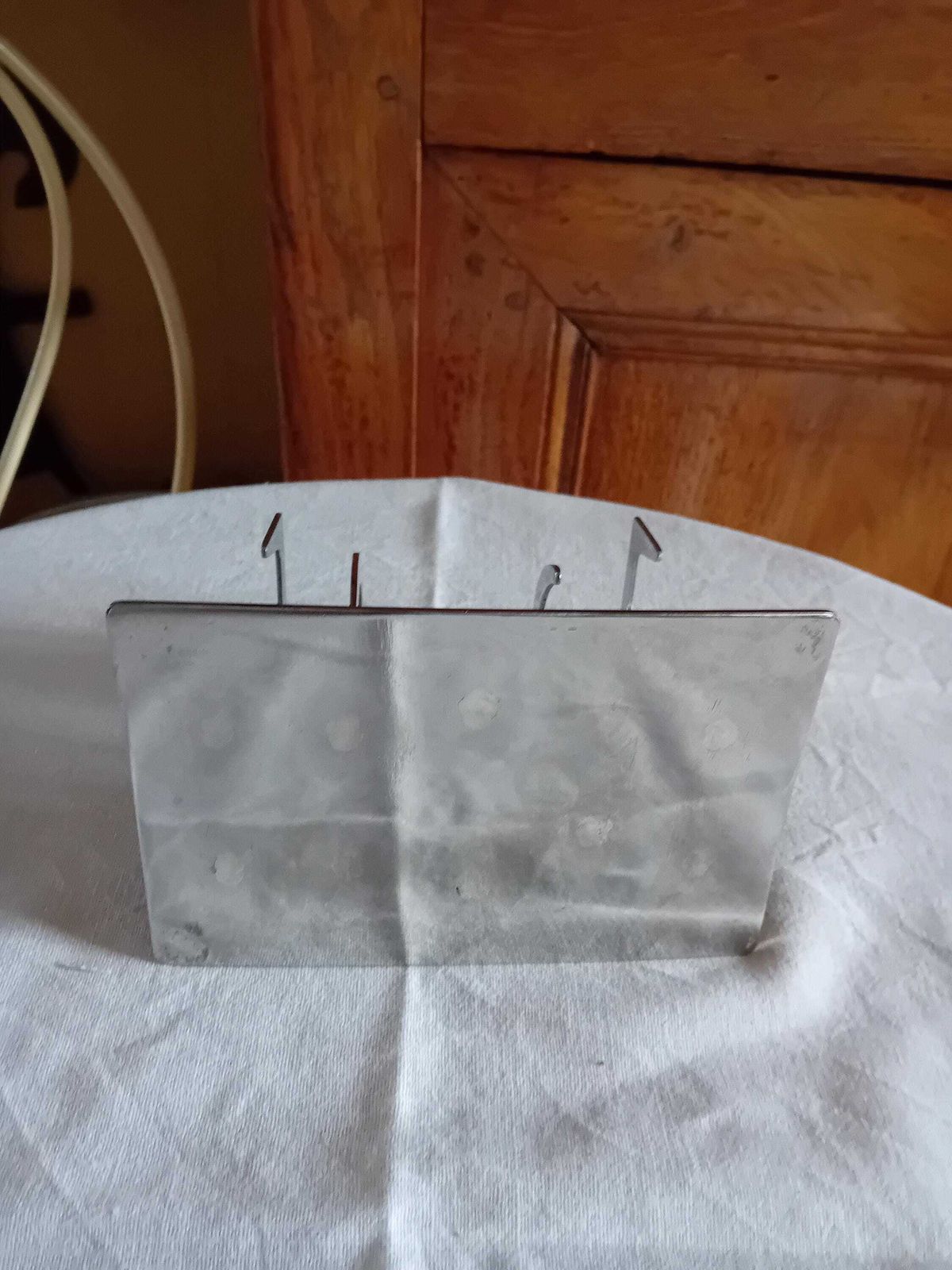 photo for sale Toastrack Verzilverd Keukenaccessoire voor Geroosterd Brood op Tafel