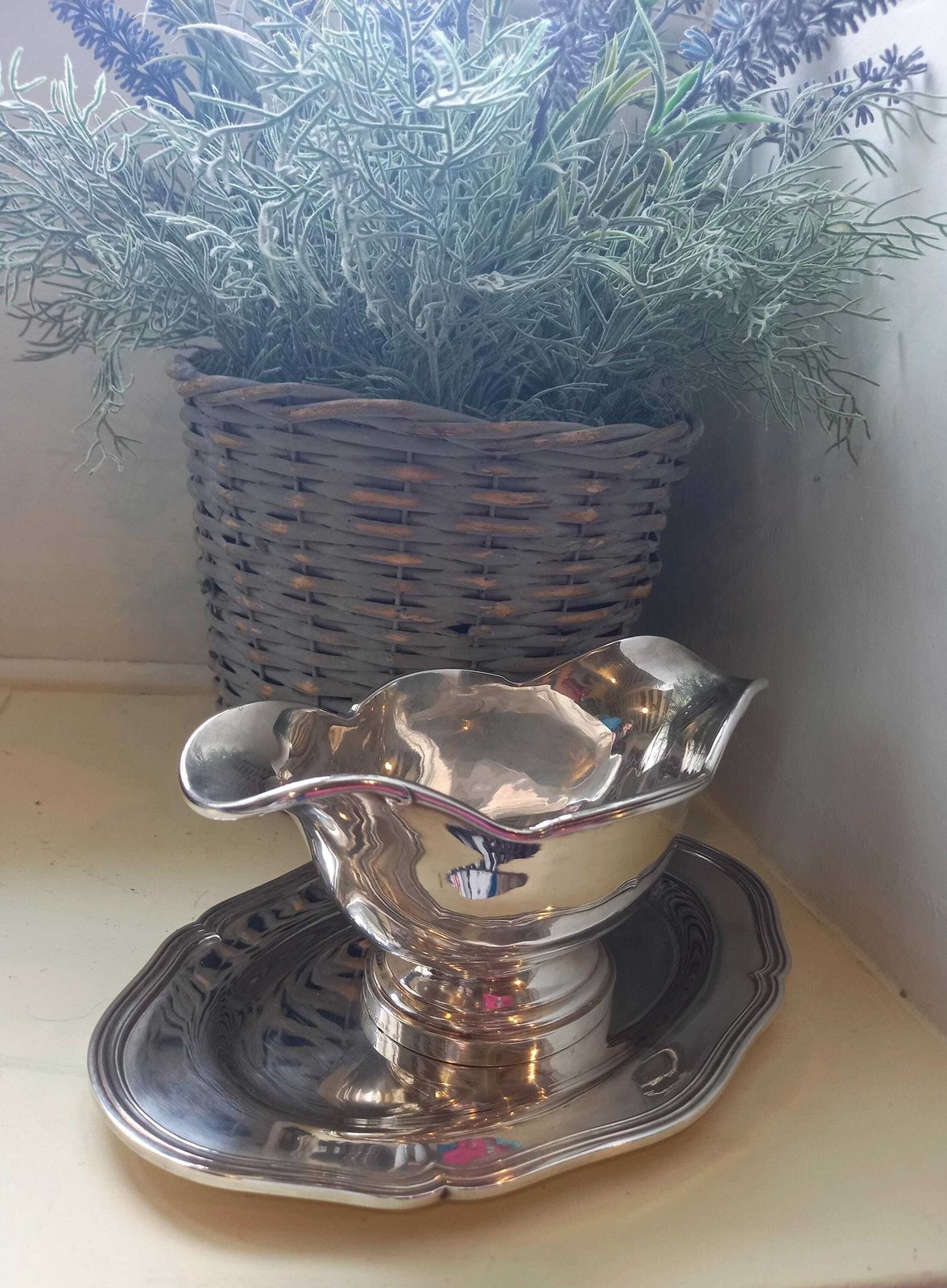 photo for sale Saucière Christofle en métal argenté, tableware vintage français
