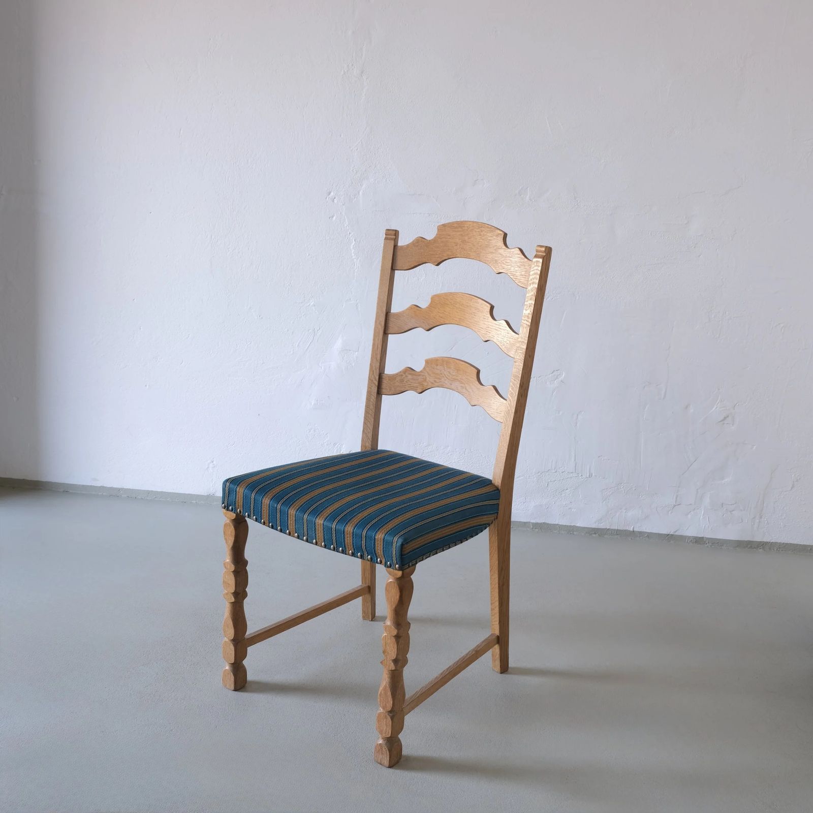 6 Ladder Back Chairs van Henning Kjaernulf, Denemarken, jaren 1950 photo furniture