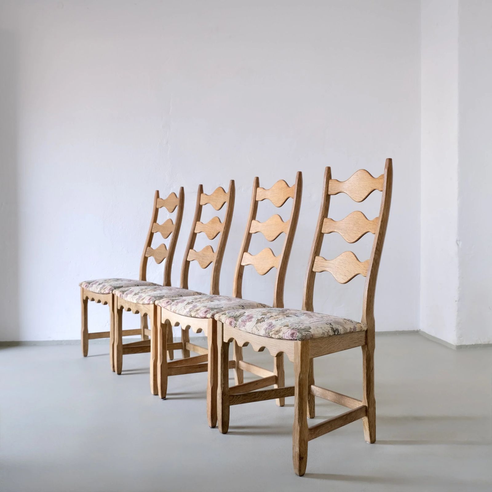 4 Ladder Back Eetkamerstoelen van Henning Kjaernulf, Denemarken, jaren 1950