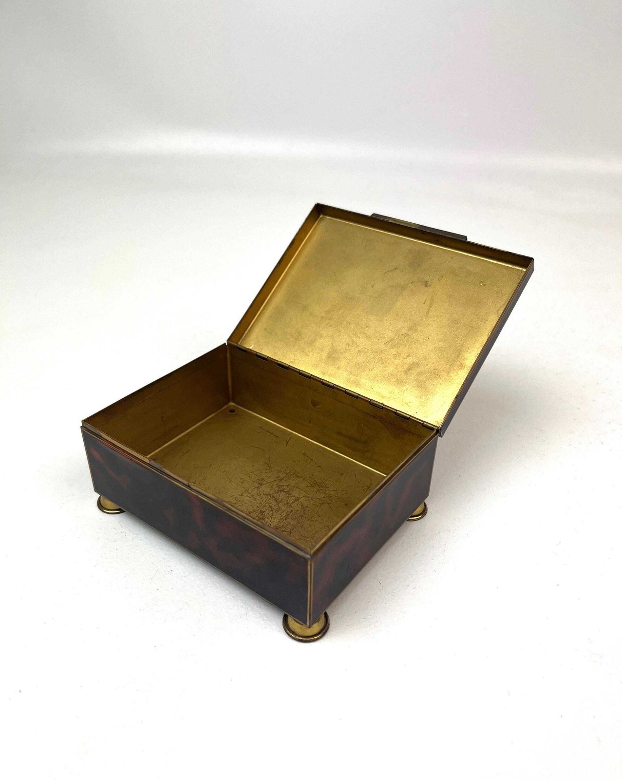 photo furniture Zeer zeldzame emaille sieradendoos, Bauhaus art deco, Duitsland 1930