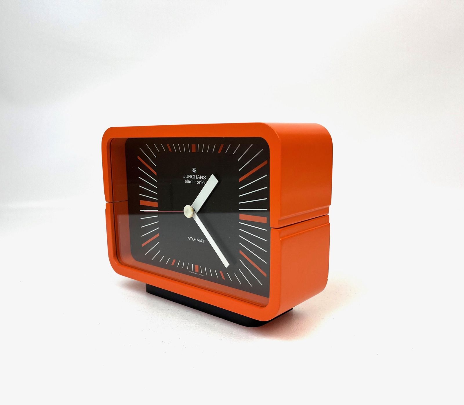 Horloge de bureau mid-century Space Age orange, années 1970, Junghans Ato Mat photo Décoration