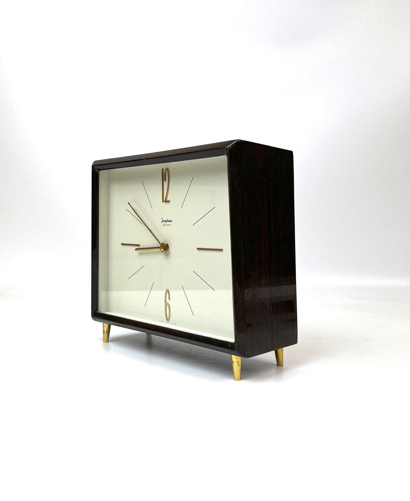 photo for sale Vintage Mid-Century Cubistisch Teakhouten Bureauklok van Junghans Ato Mat