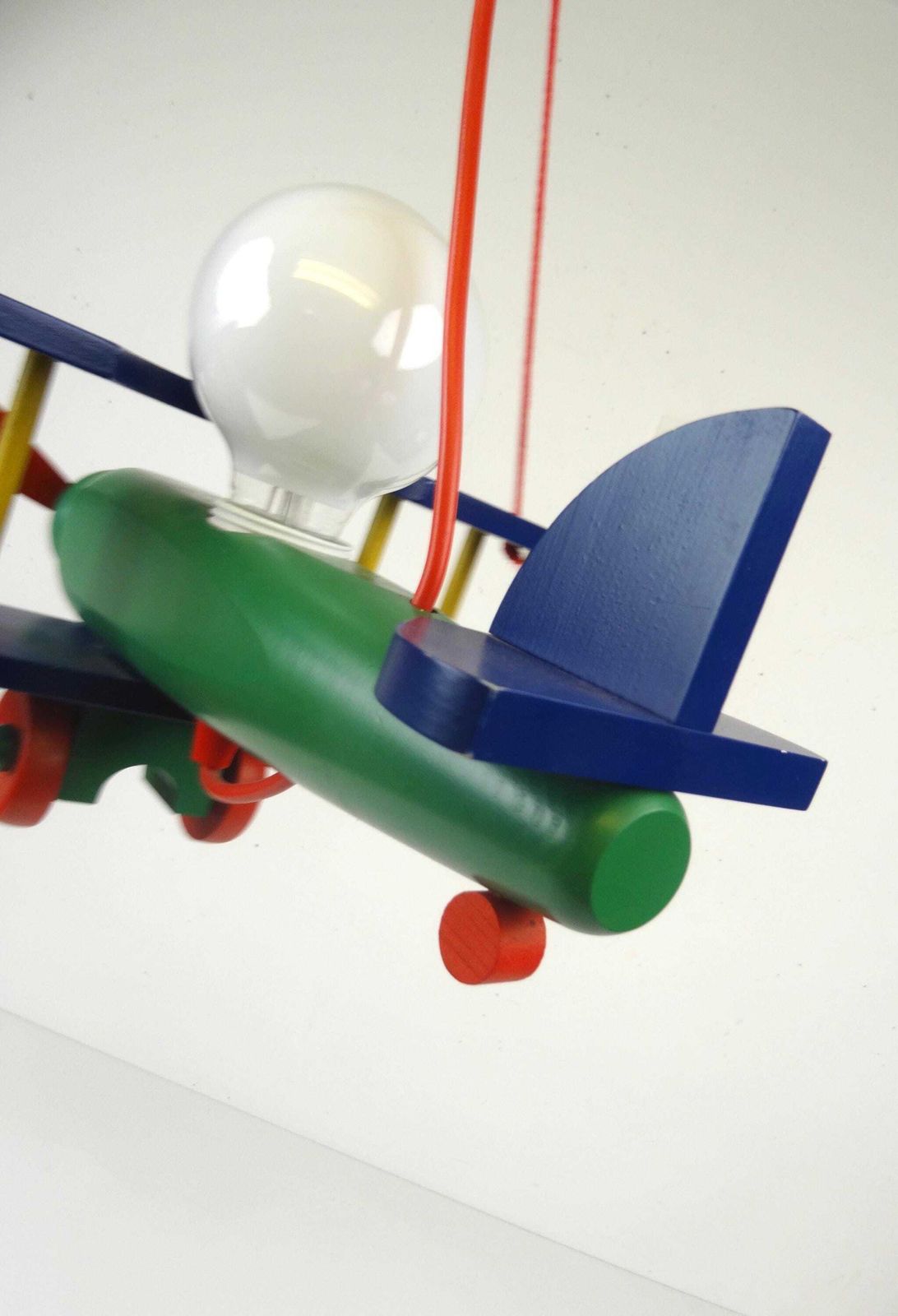 Postmodern Memphis Pop Art vliegtuig plafondlamp jaren 80 kinderkamer photo for sale