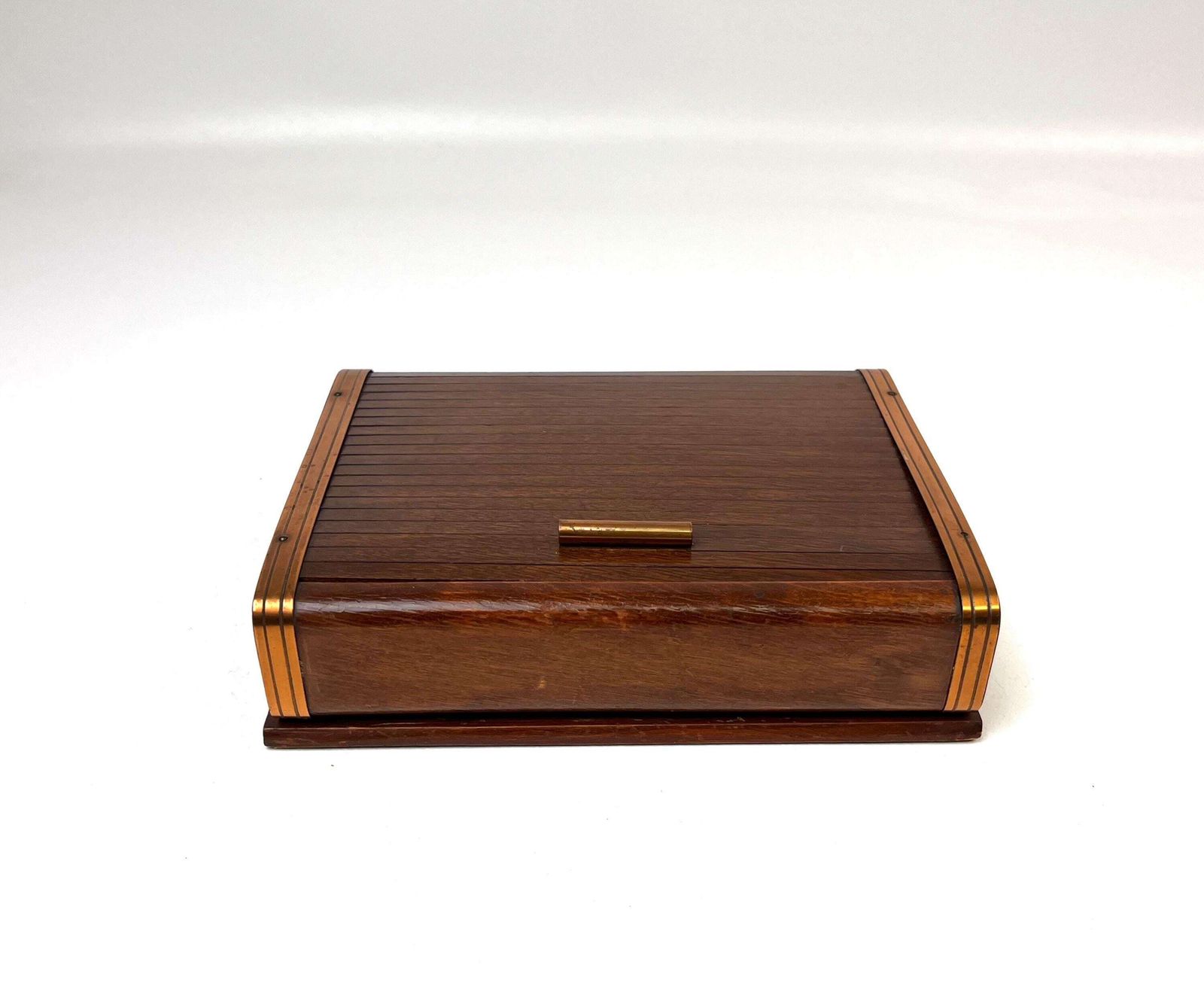Zeldzame art deco Bauhaus sieradendoos van hout en koper met rolluiksluiting, ca. 1930. photo for sale