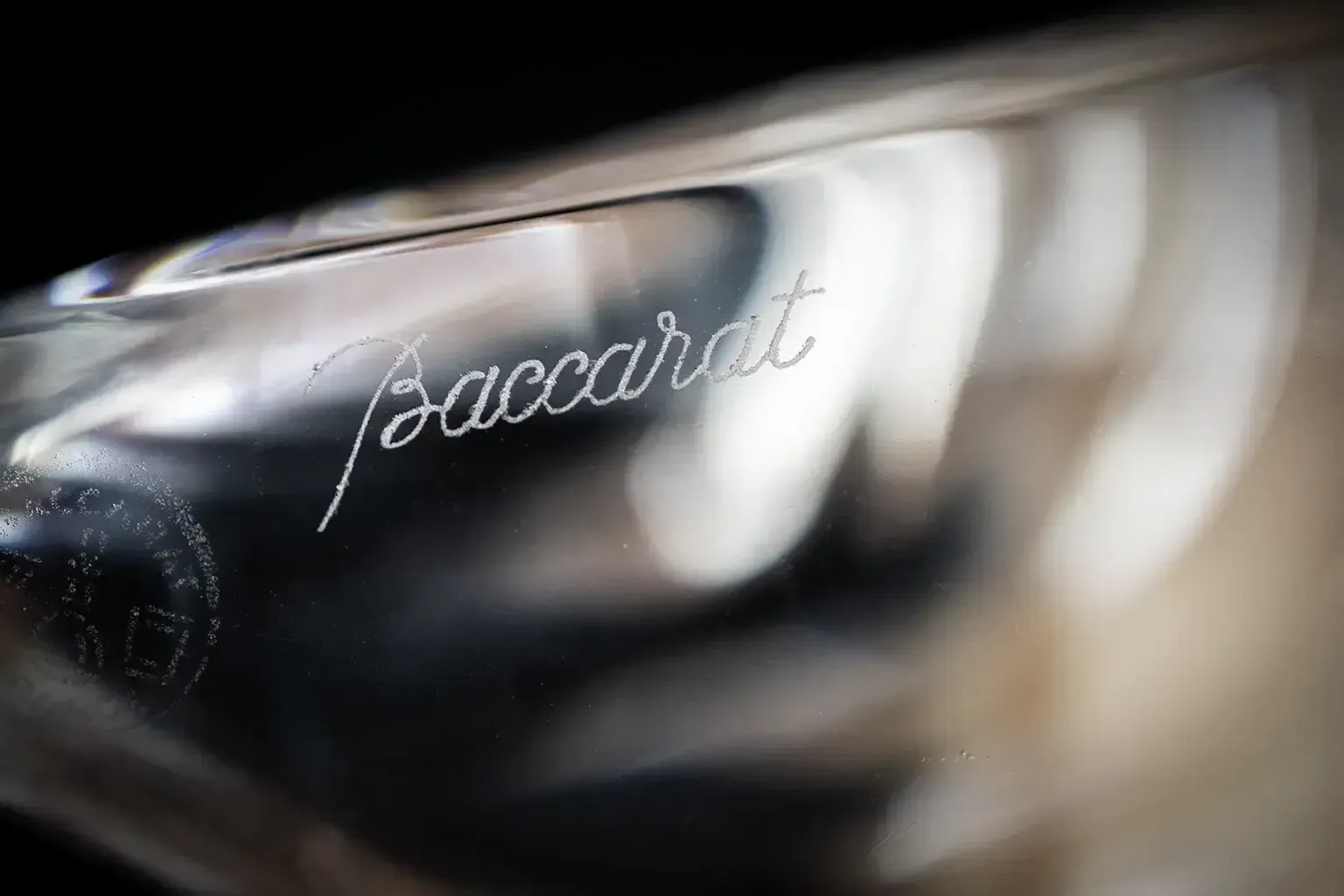 photo furniture Baccarat Crystal Paperweight, Mussel Pattern  Blown And Cut Sculpture