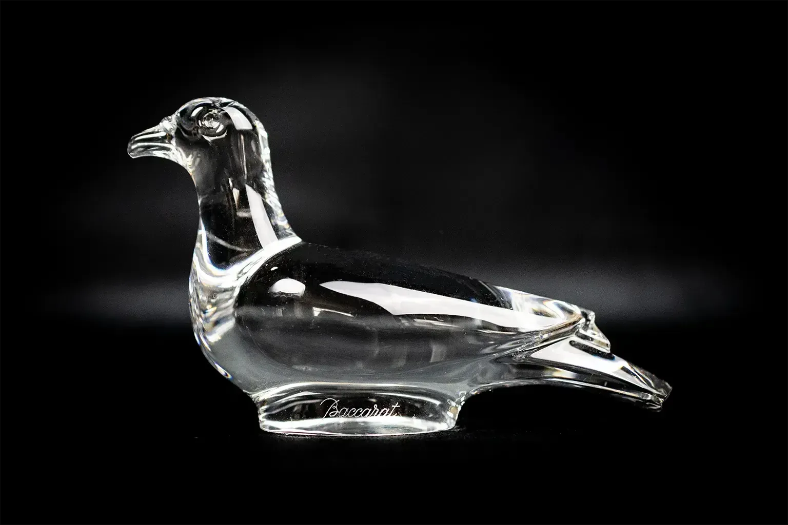Baccarat Crystal Paperweight, Bird Model  Blown Animal Sculpture