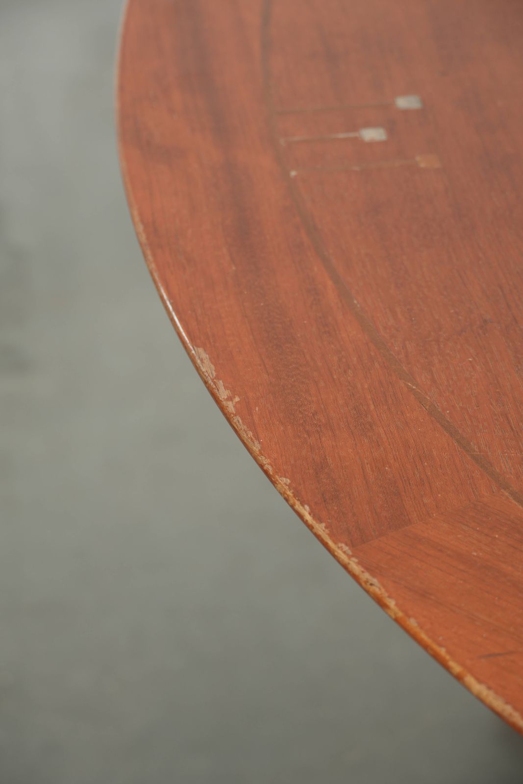 Ronde Art Deco Design Eettafel voor 4 Personen photo vintage