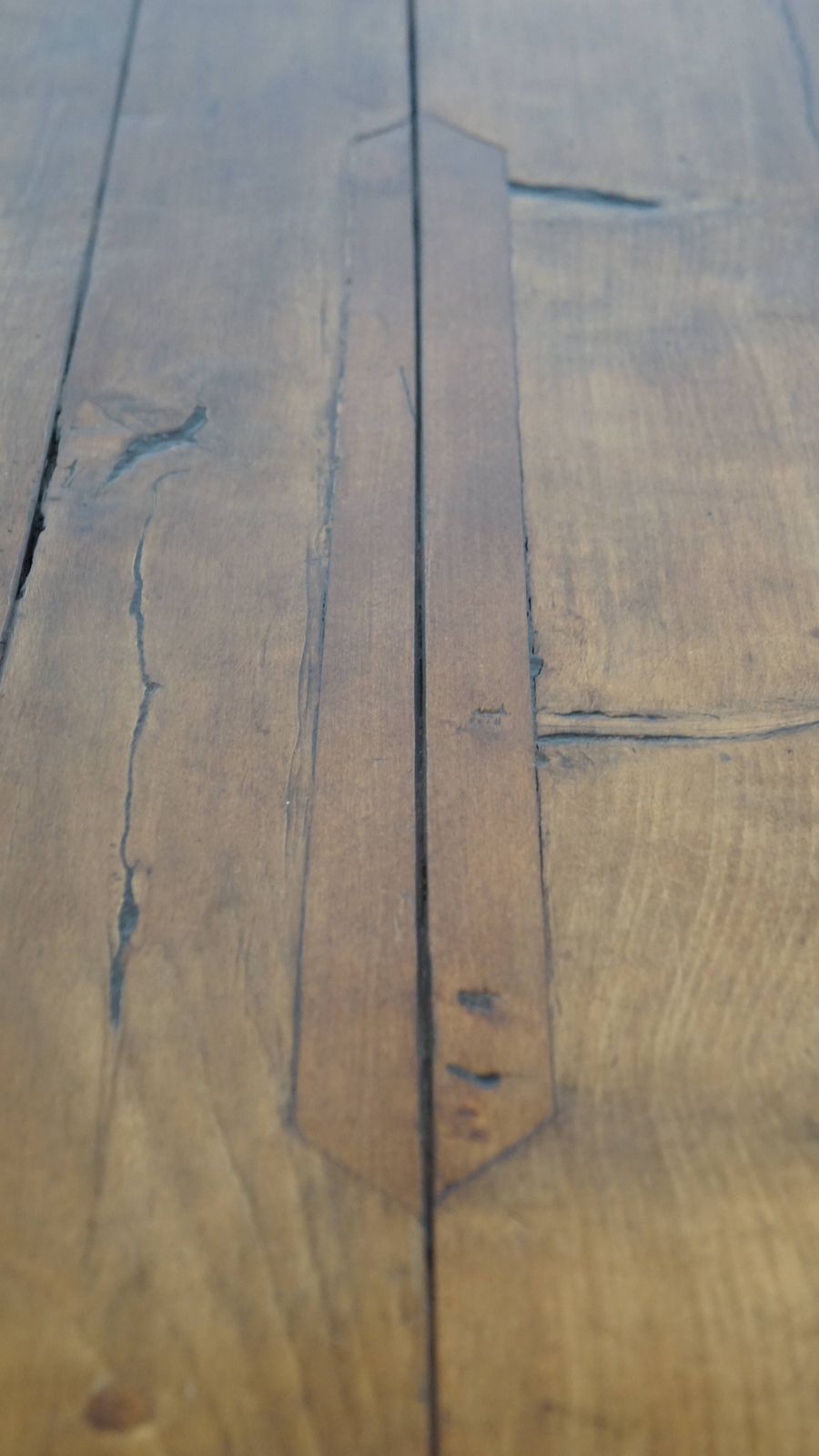 Grote Antieke Franse Boerenhoeve Eettafel van Fruitwood uit de Late 18e Eeuw met Mooie en Originele Details. photo vintage