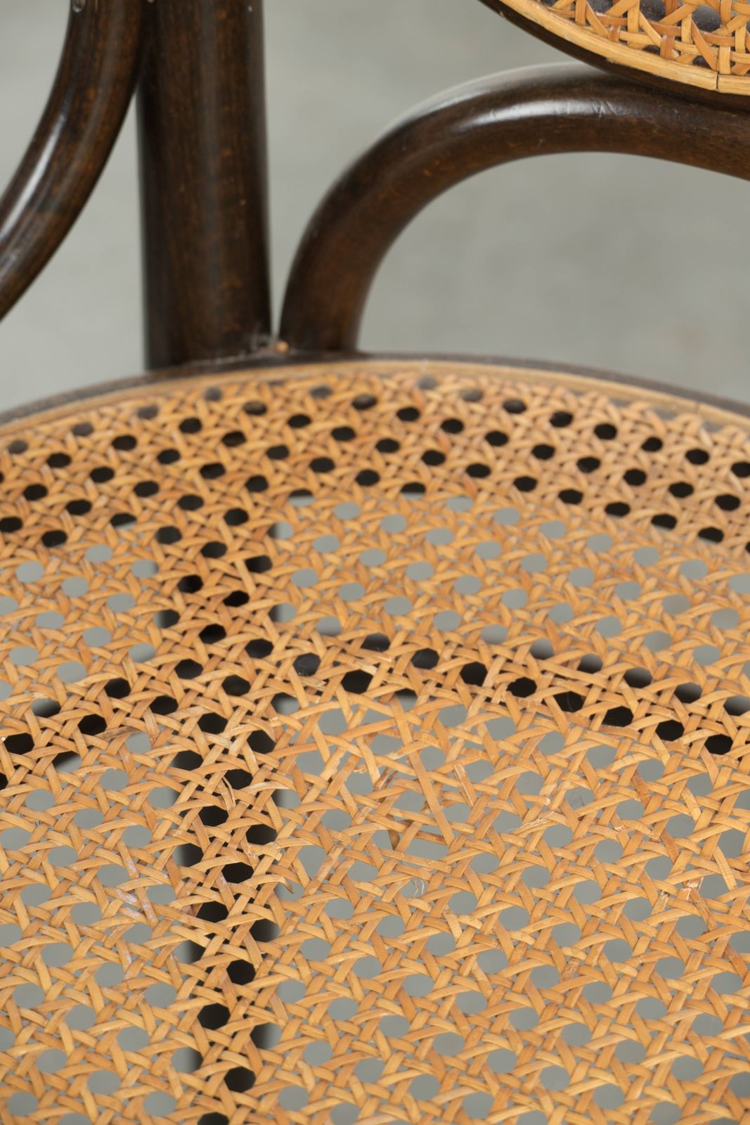 Meubels Set van 2 vintage Thonet design webbing eetkamerstoelen, bistrostoelen met gebogen hout, Long John model photo