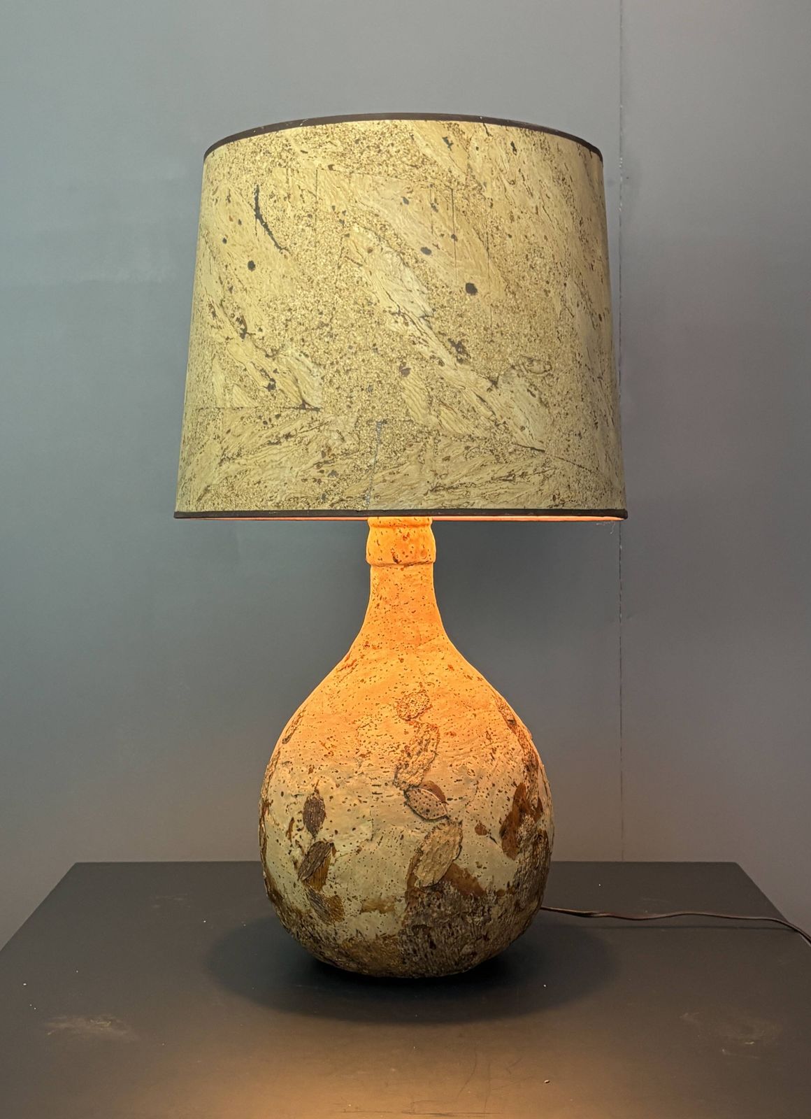 Lampe de table mid-century en liège, France, années 1960-1970 photo furniture