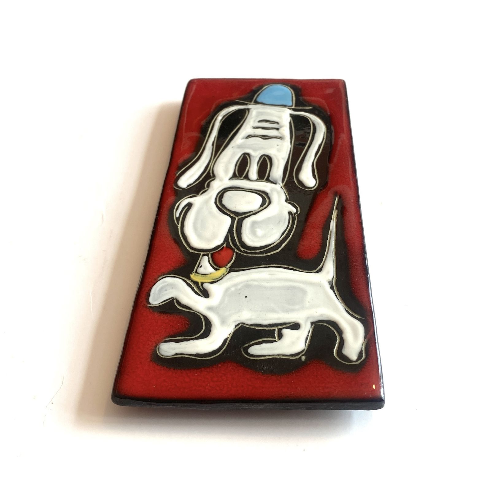 San Marino Pottery Wall Plaque, Dog Design In Vibrant Red Glaze  1960s Italian Ceramics photo Art
