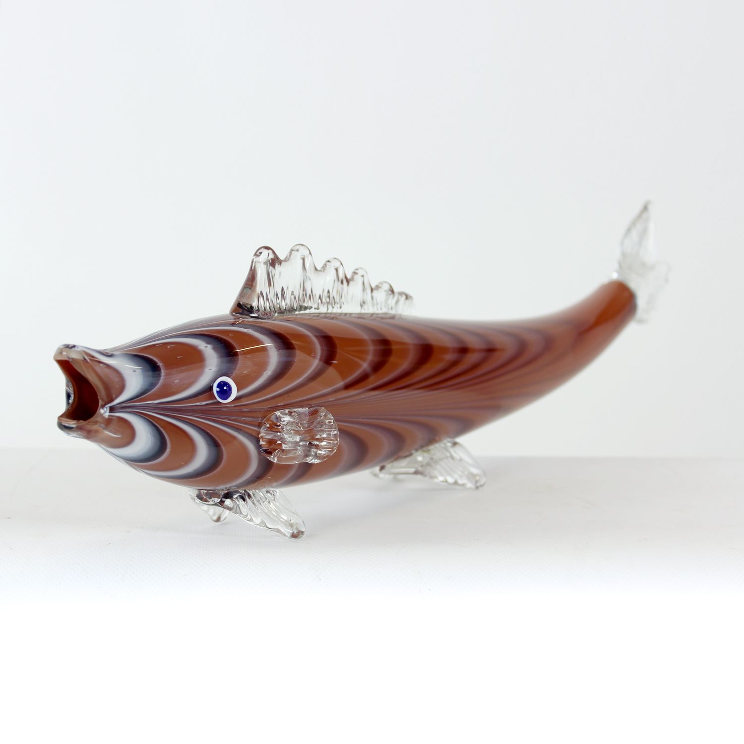 Groot handgeblazen kunstglas vis, Tsjecho-Slowakije, jaren 1960 photo for sale