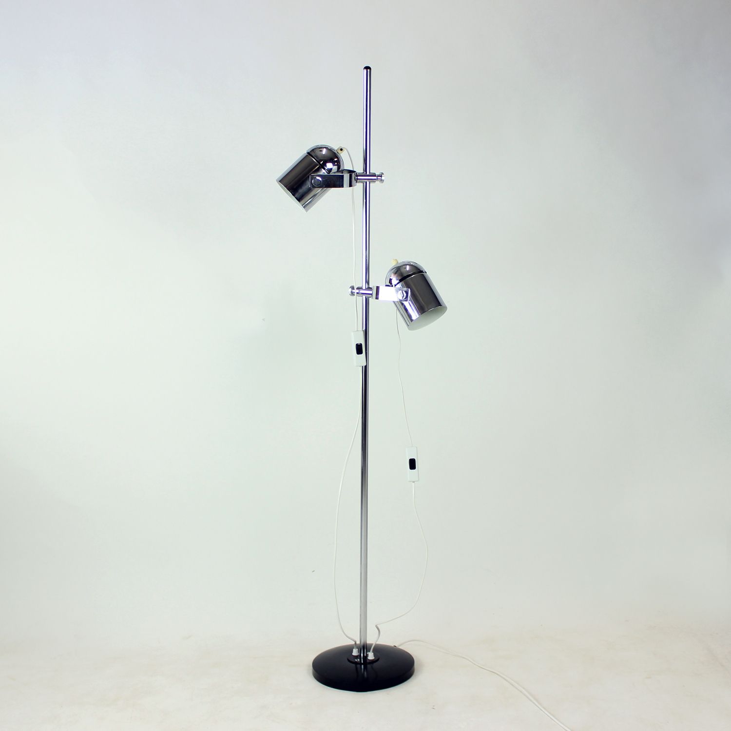 Vintage Combi Lux Chromen Dubbele Spot Vloerlamp, Tsjecho-Slowakije, jaren 1970 photo furniture