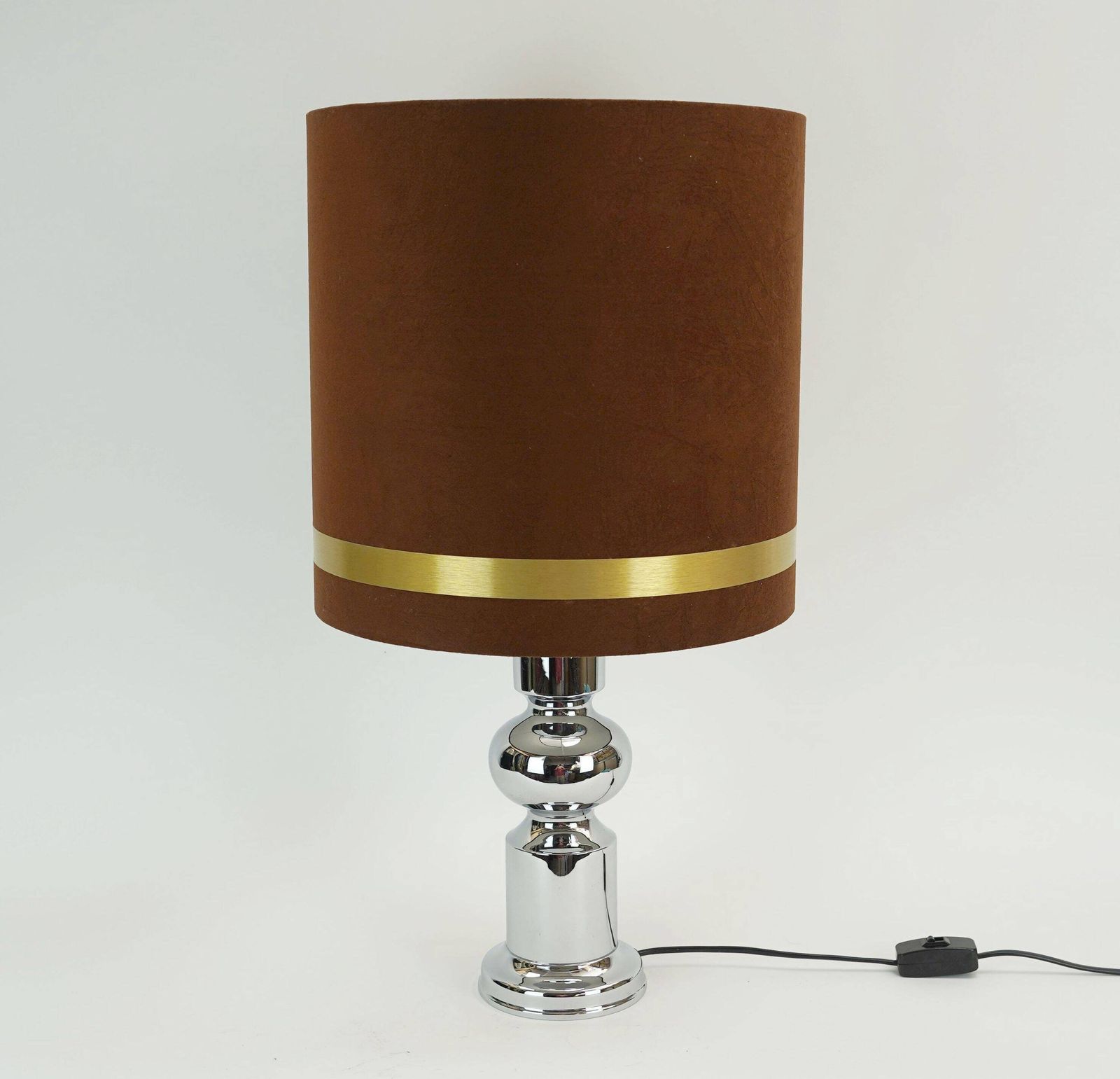 Lampe de table Aro Leuchten, base en chrome, abat-jour en velours brun, années 1970 photo for sale