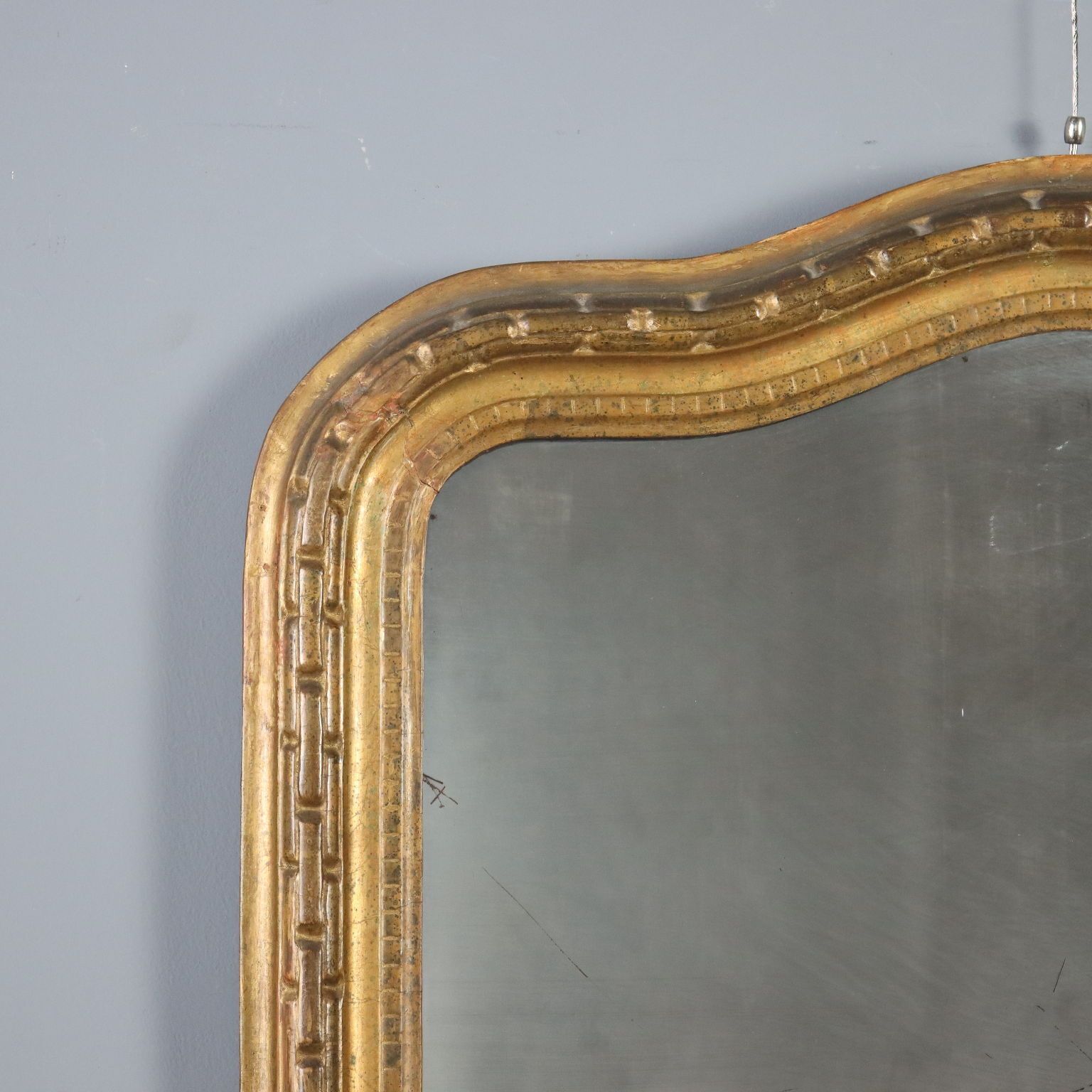 Antieke spiegel, gesneden en verguld hout, Italië, 19e eeuw photo Woonaccessoires
