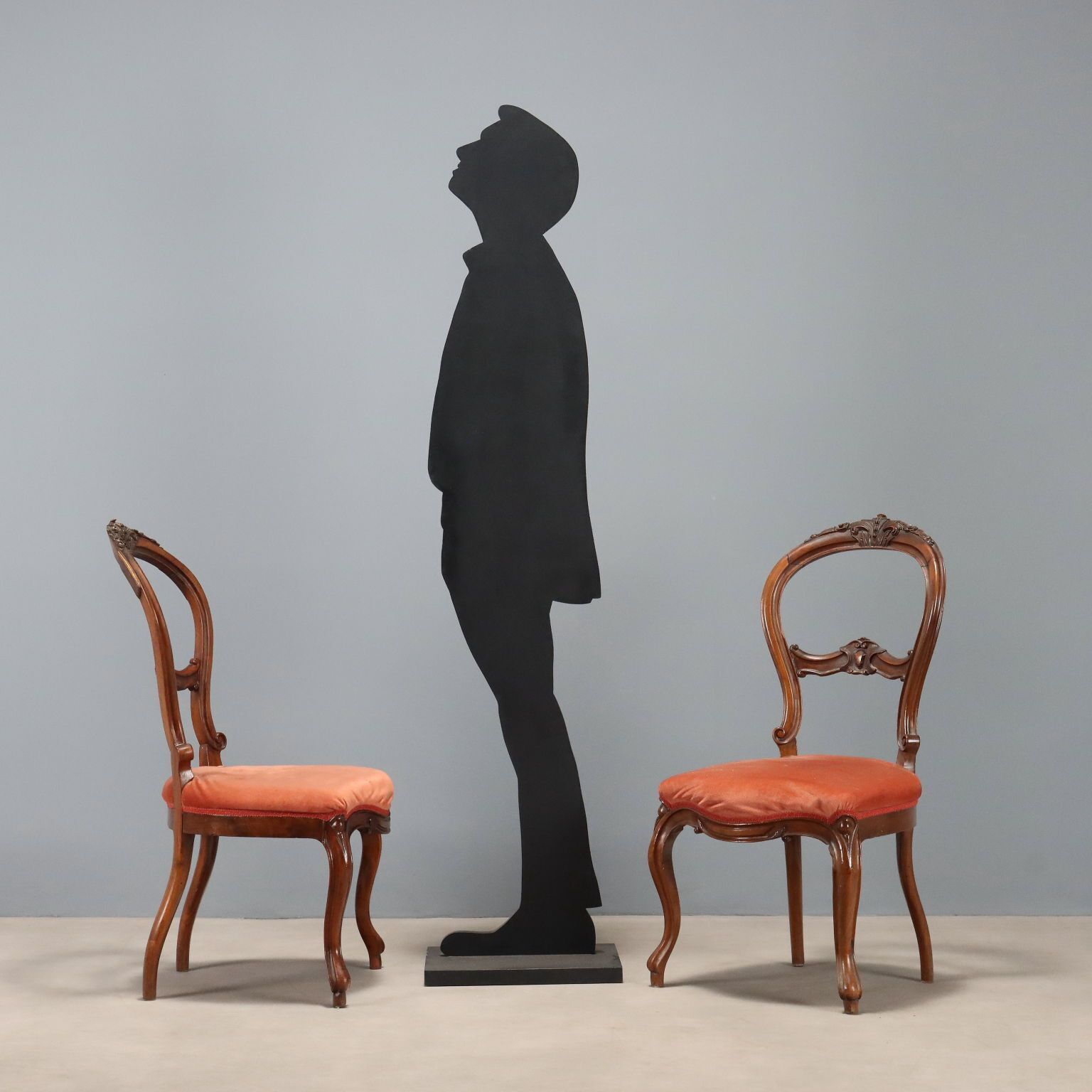 Louis Philippe Walnut Chairs With Floral Carvings photo for sale
