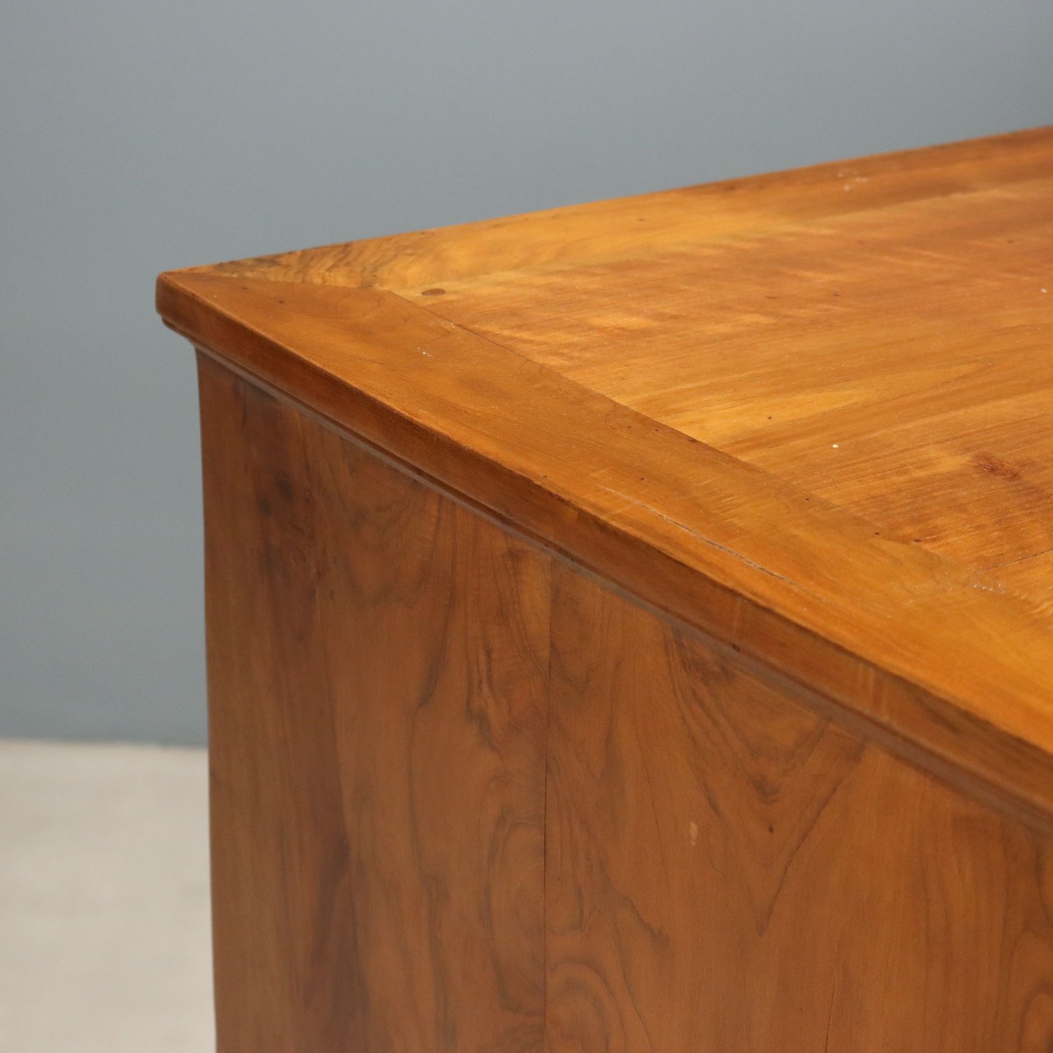 Empire Walnut Chest Of Drawers With Brass Inlays photo 930.0