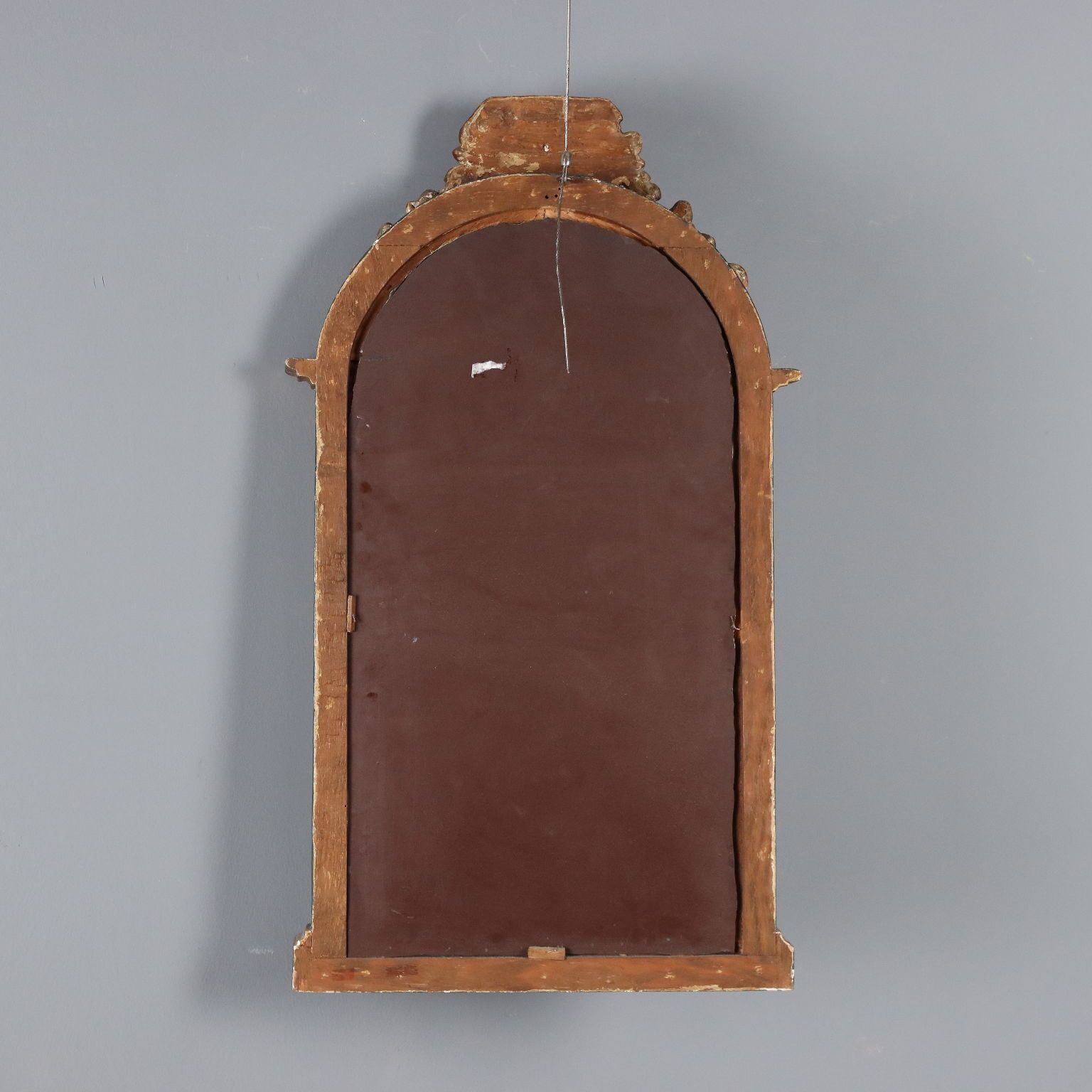 photo furniture Miroir d'époque en bois sculpté, doré et laqué, Italie, XIXe siècle