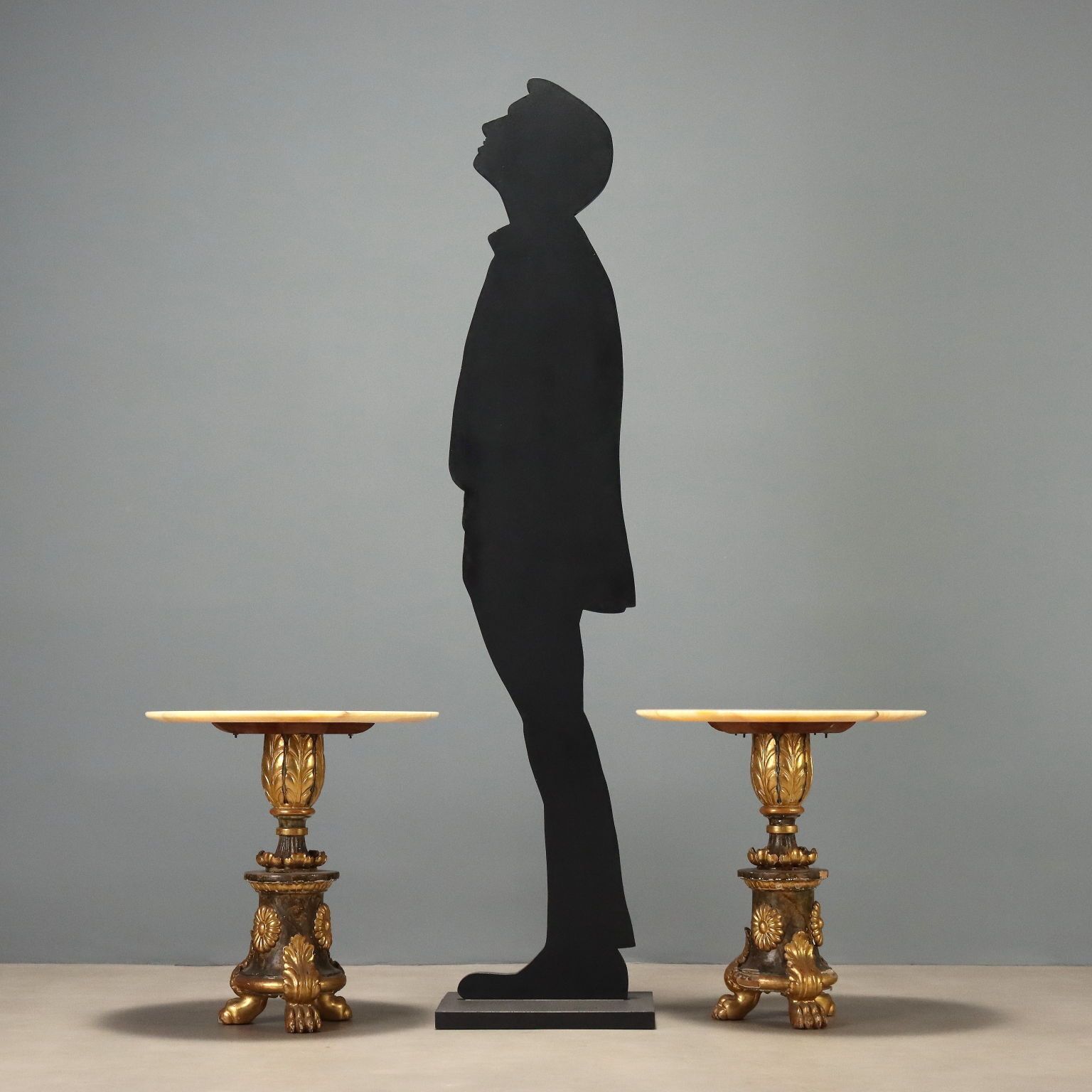 Petites tables d'époque en albâtre et bois sculpté, Italie, XIXe siècle photo furniture