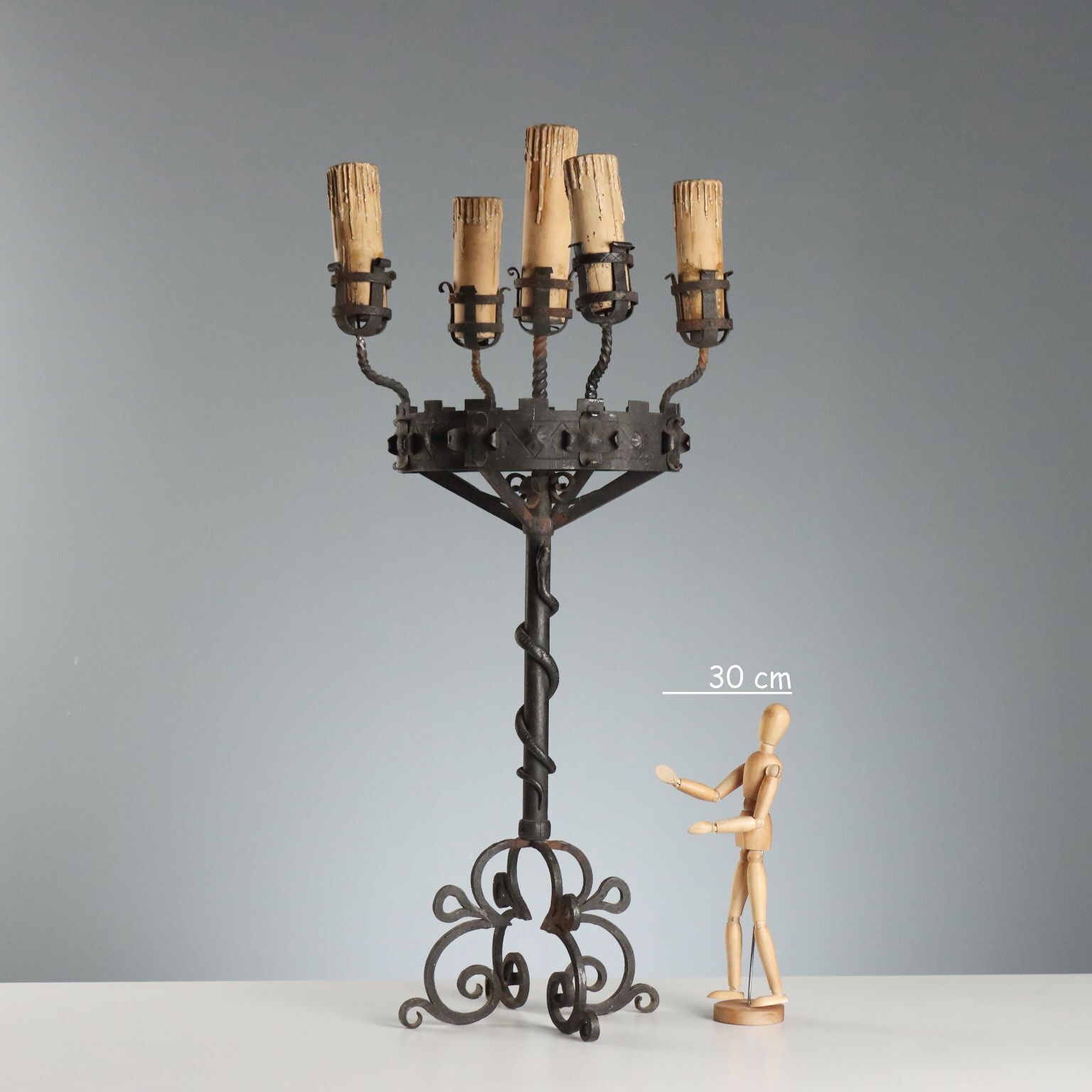 Candélabre d'époque en fer forgé 5 lumières, XIXe siècle photo furniture