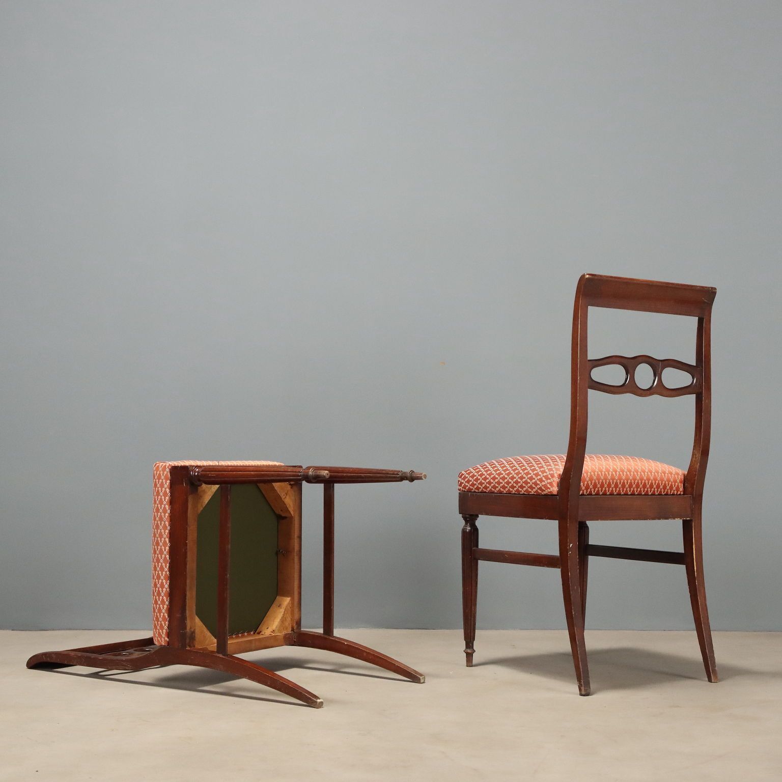 photo furniture Chaises classiques des années 1950-1960
