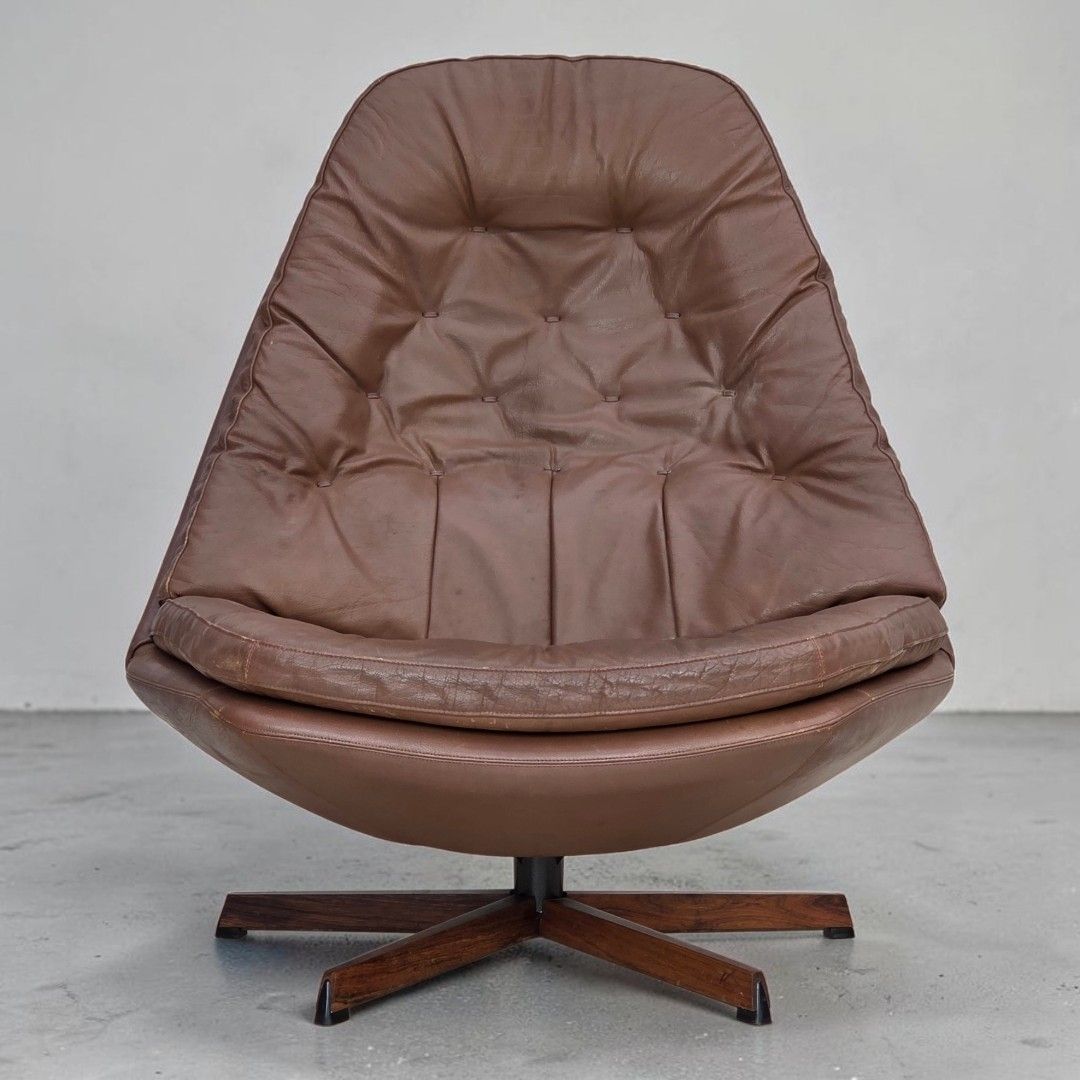 Ca. jaren 1970, Deens design van Madsen & Schubell, verstelbare draaifauteuil.