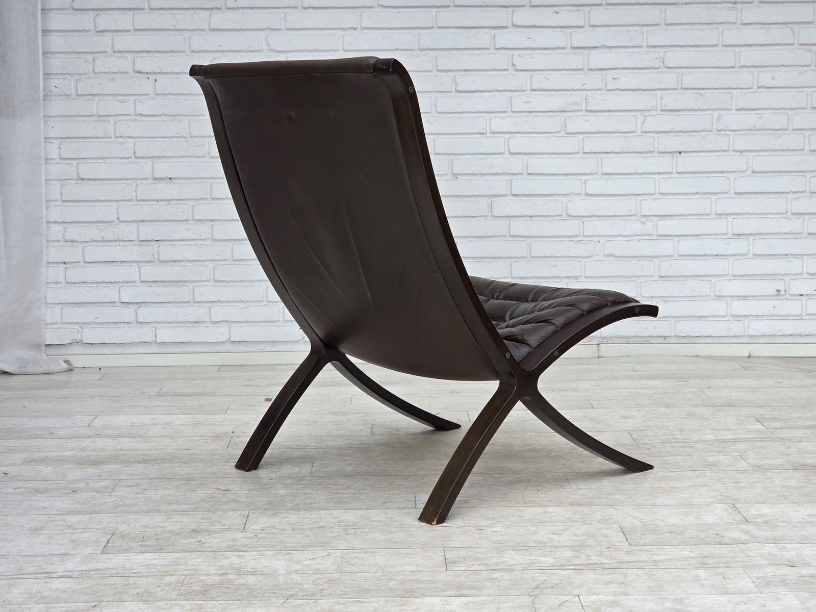 Meubels Jaren 1970, Deense fauteuil van Peter Hvidt & Orla Mølgaard voor Fritz Hansen. photo