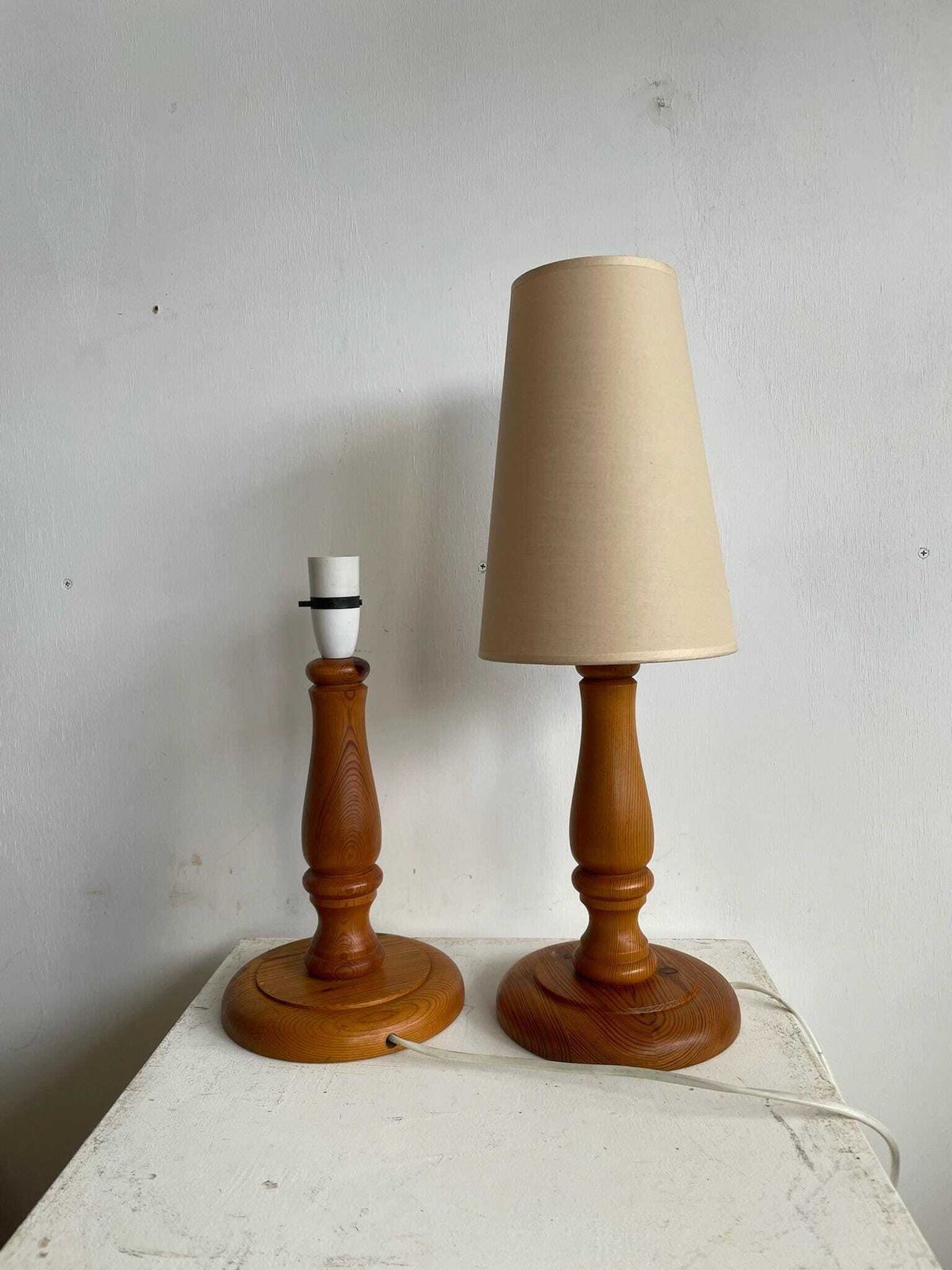 Vintage Pair Of 80s Pine Turned Wood Table Lamps photo buy