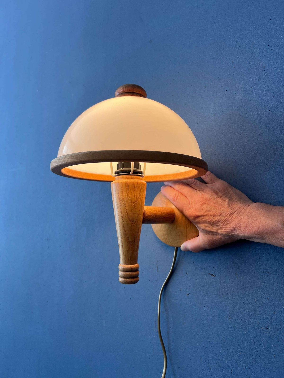 Vintage Steinhauer Wandlamp Mid-Century Verstelbare Houten Arm Plexiglas Lamp photo buy