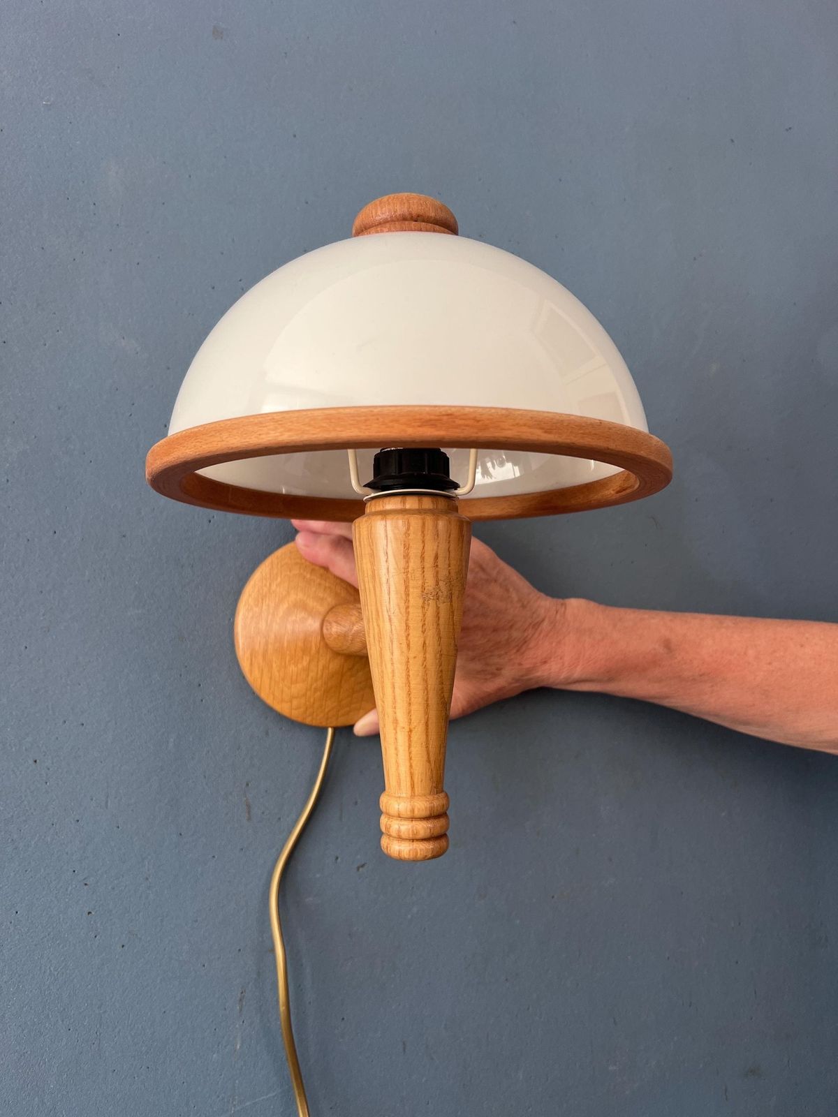 Verlichting Vintage Steinhauer Wandlamp Mid-Century Verstelbare Houten Arm Plexiglas Lamp photo