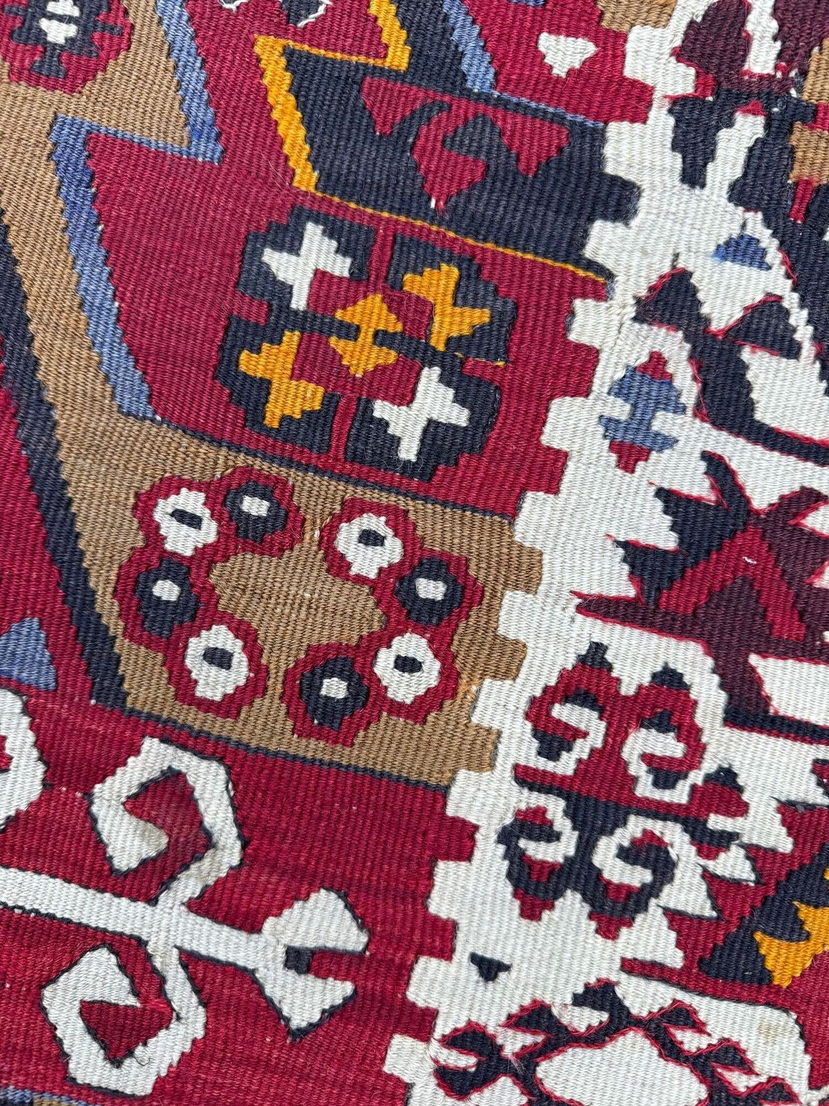 photo furniture Kilim Beklede Kruk 0,53m x 0,37m x H0,38m