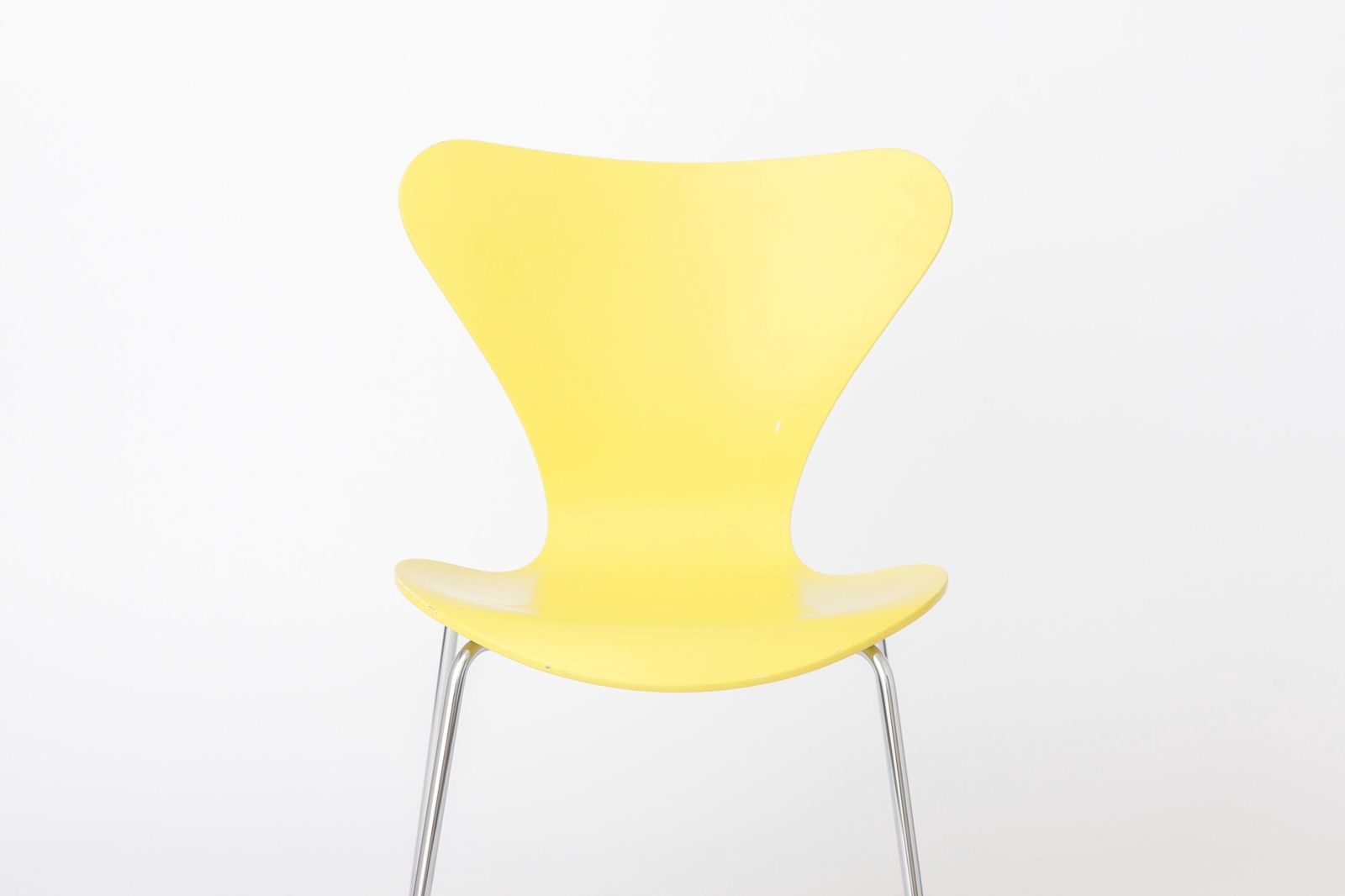 Arne Jacobsen Series 7 stoel model 3107, gele Fritz Hansen eetkamerstoel, Deens designklassieker, jaren 1990 photo buy