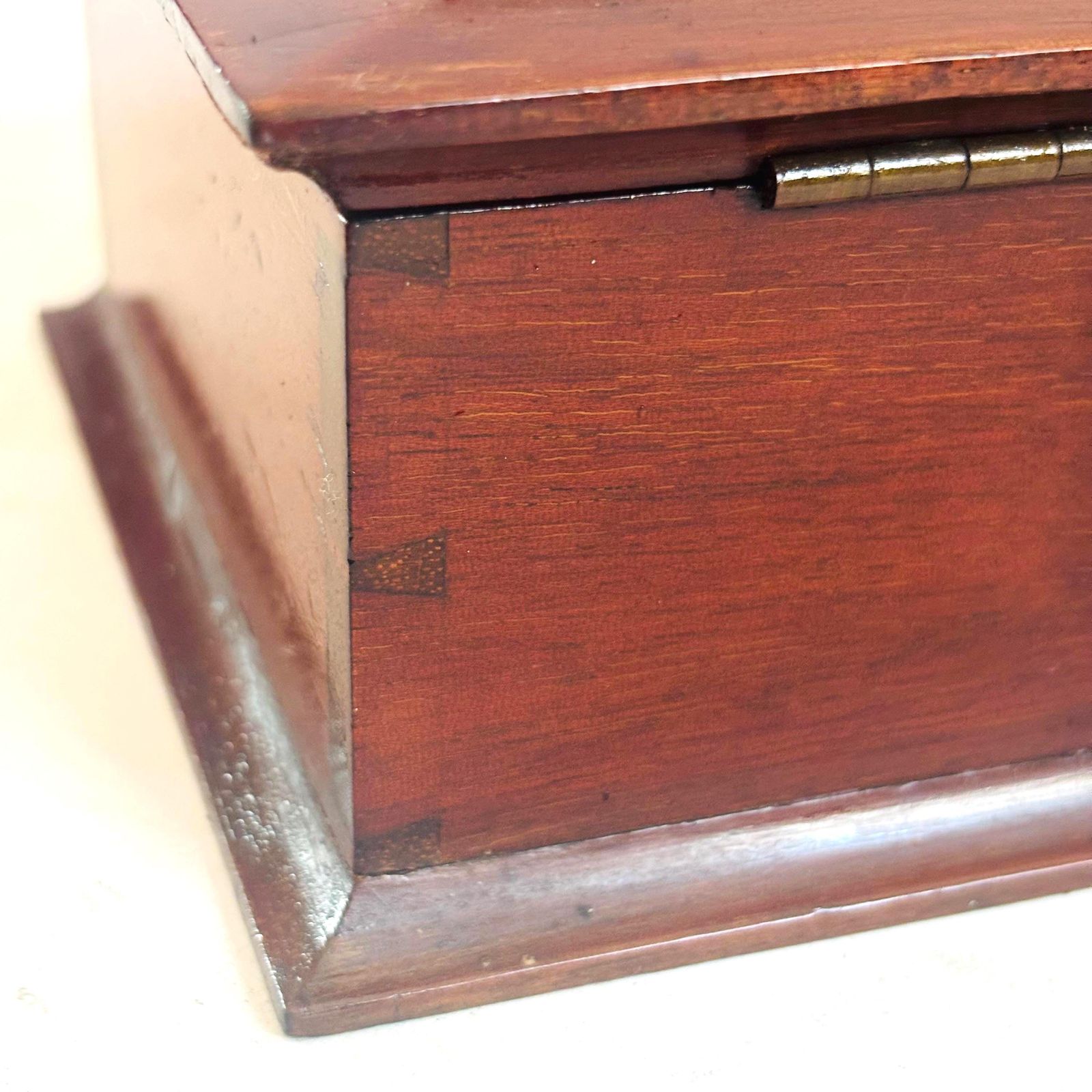 Antique Mahogany Two Compartment Box – Original Tobacco Humidor, Ideal Desk Organiser Or Keepsake Box photo Home Decor