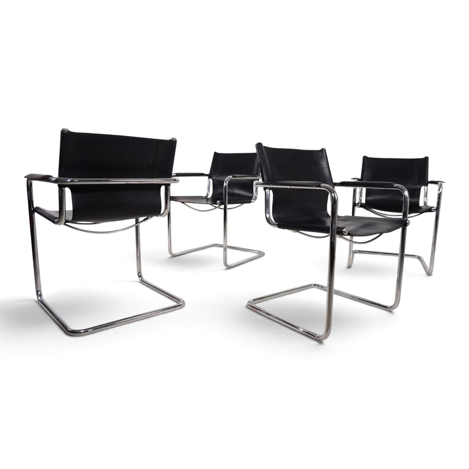 Matteo Grassi Visitor Chair, set van 4, leer/chroom cantilever stoelen, 1970 photo for sale
