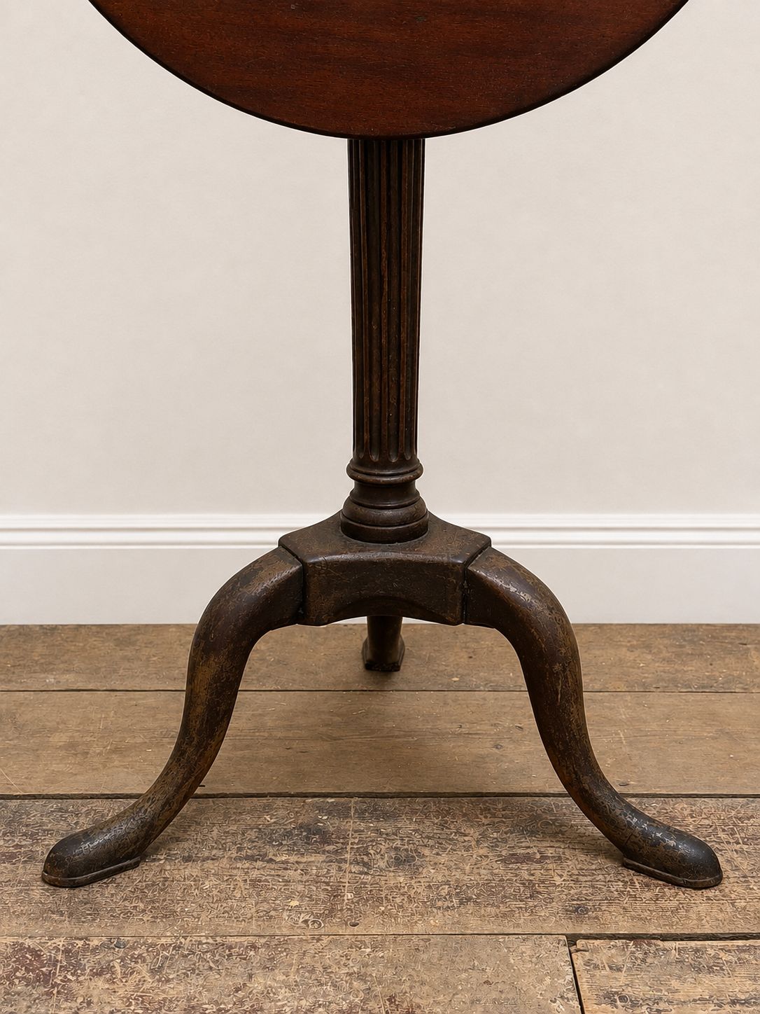Georgian Antique Mahogany Tilt Top Table photo Furniture