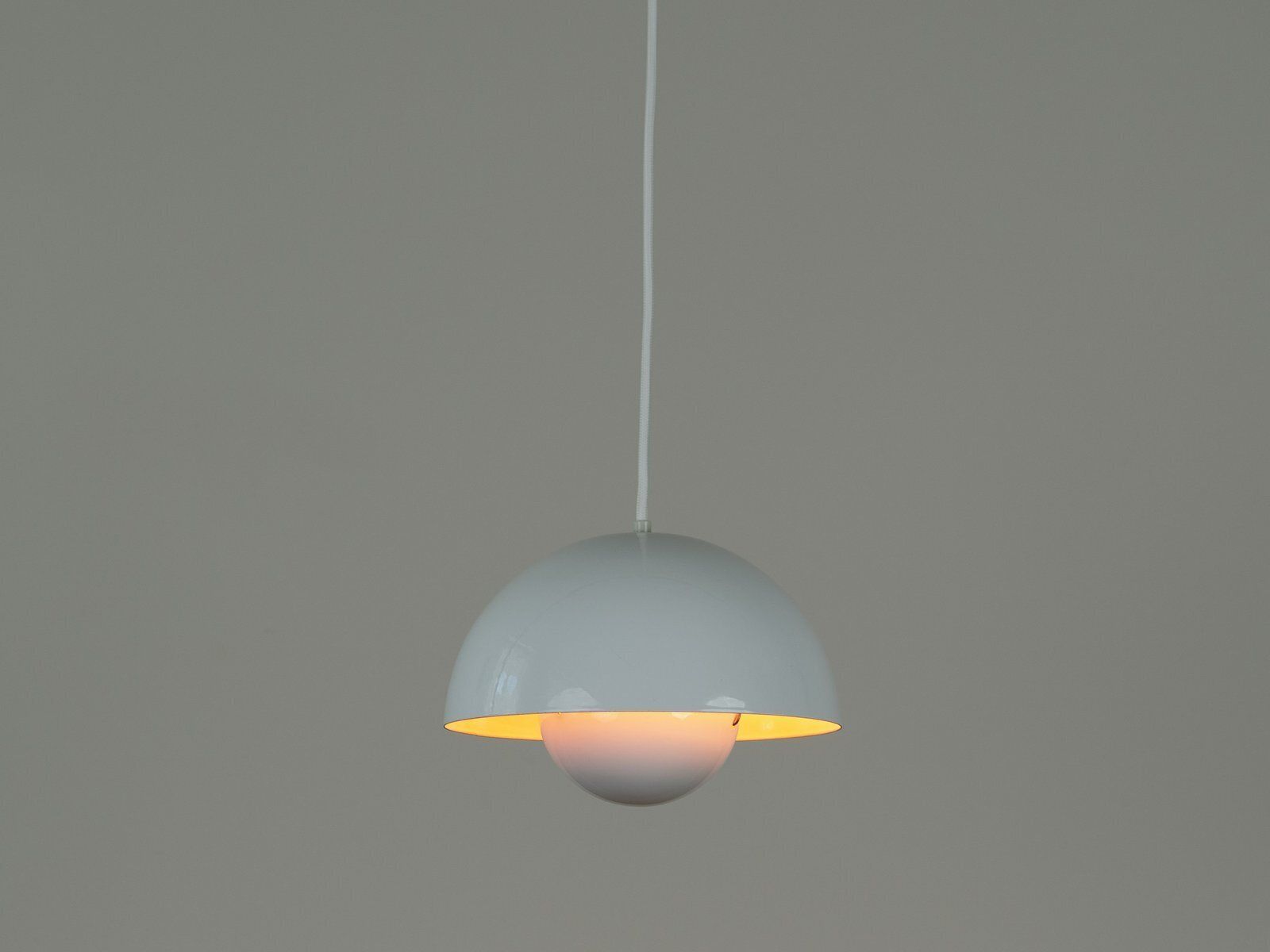 Vintage Flowerpot hanglampen van Verner Panton voor Louis Poulsen, set van 2 photo Verlichting