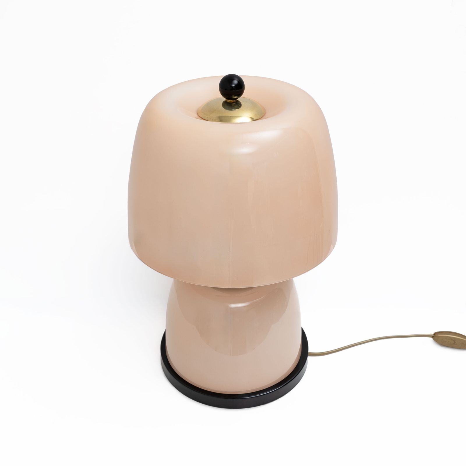 Pair Of Italian Murano Glass Table Lamps In Blush Pink With Brass Details photo Lighting