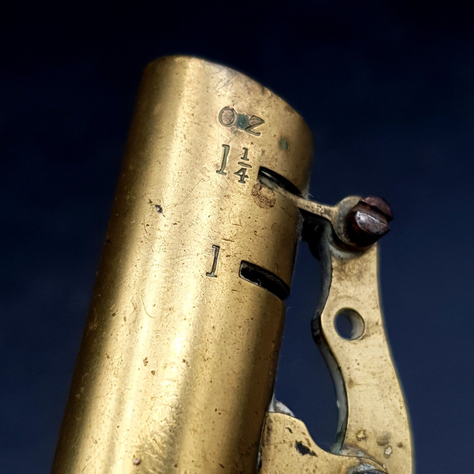 photo for sale Antiek Victoriaans leren hagelflesje W Bartram & Co messing jacht schietsport ca. 1870