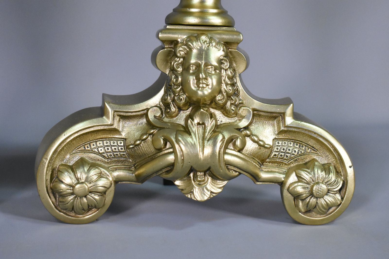 photo furniture Paire de chenets français en bronze Napoléon III, début du XIXe siècle