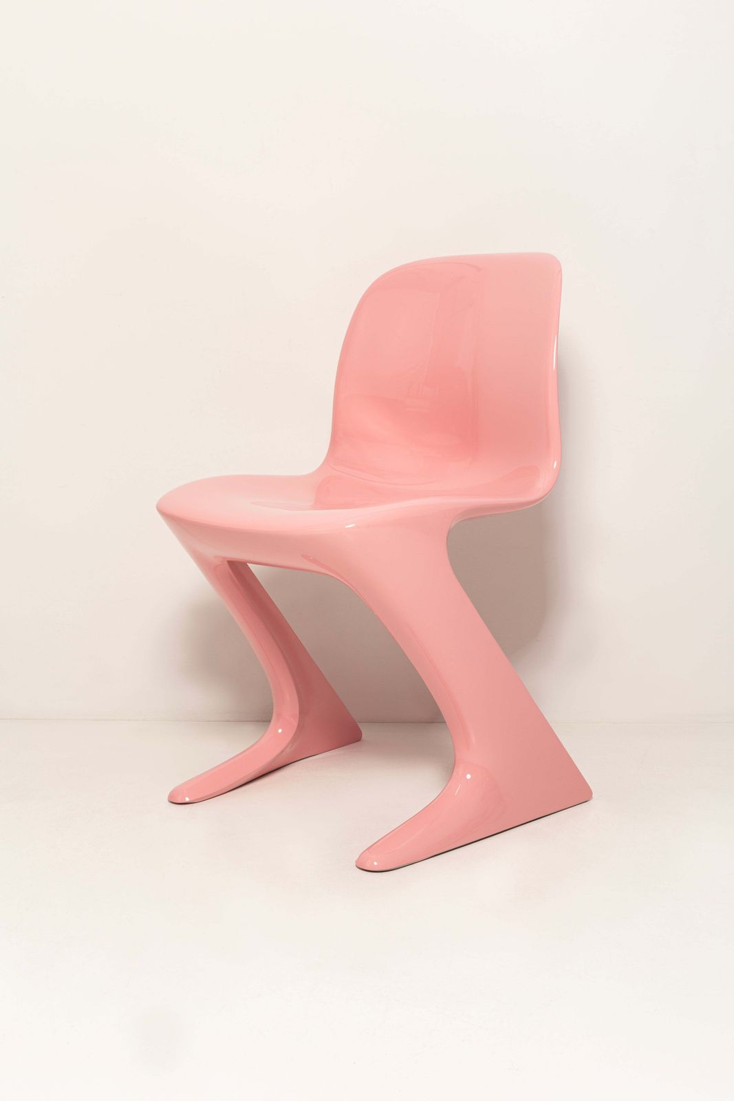 Set van zes lichtroze Kangaroo stoelen, ontworpen door Ernst Moeckl, Duitsland, 1968 photo 8655.0