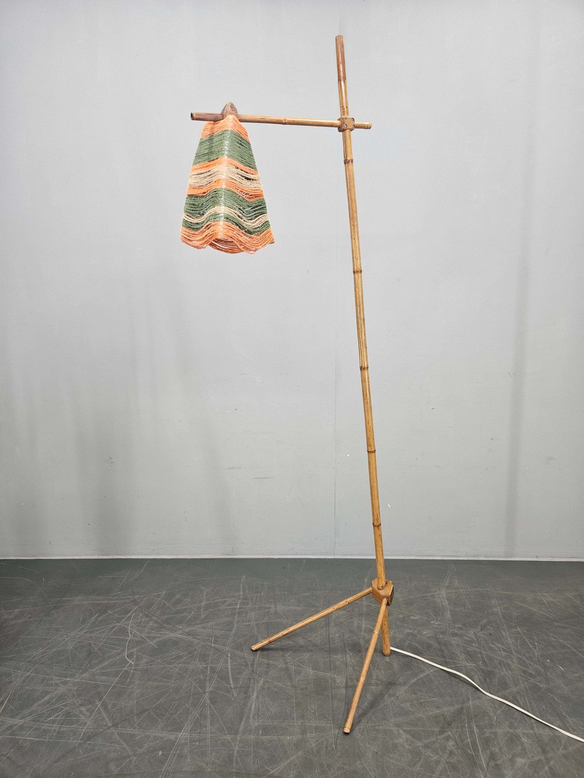 photo furniture Rare Midcentury Floor Bambnoo And String Lamp, 1960s