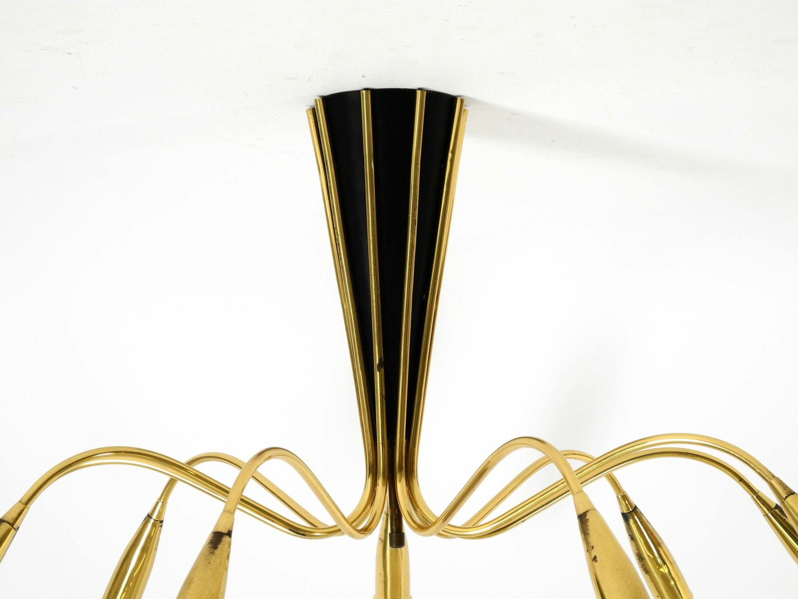 Verlichting Grote mid-century modern messing Sputnik plafondlamp met 9 armen photo